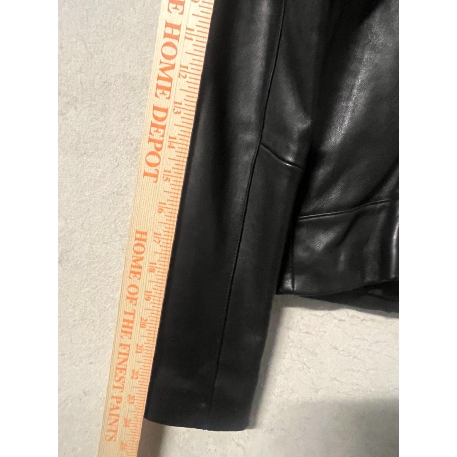 Cole Haan Cole Haan leather jacket Black Womens Small Petite S Motorcycle Jacket Lambskin Petite Women Size S / US 4 / IT 40 - 5 Thumbnail
