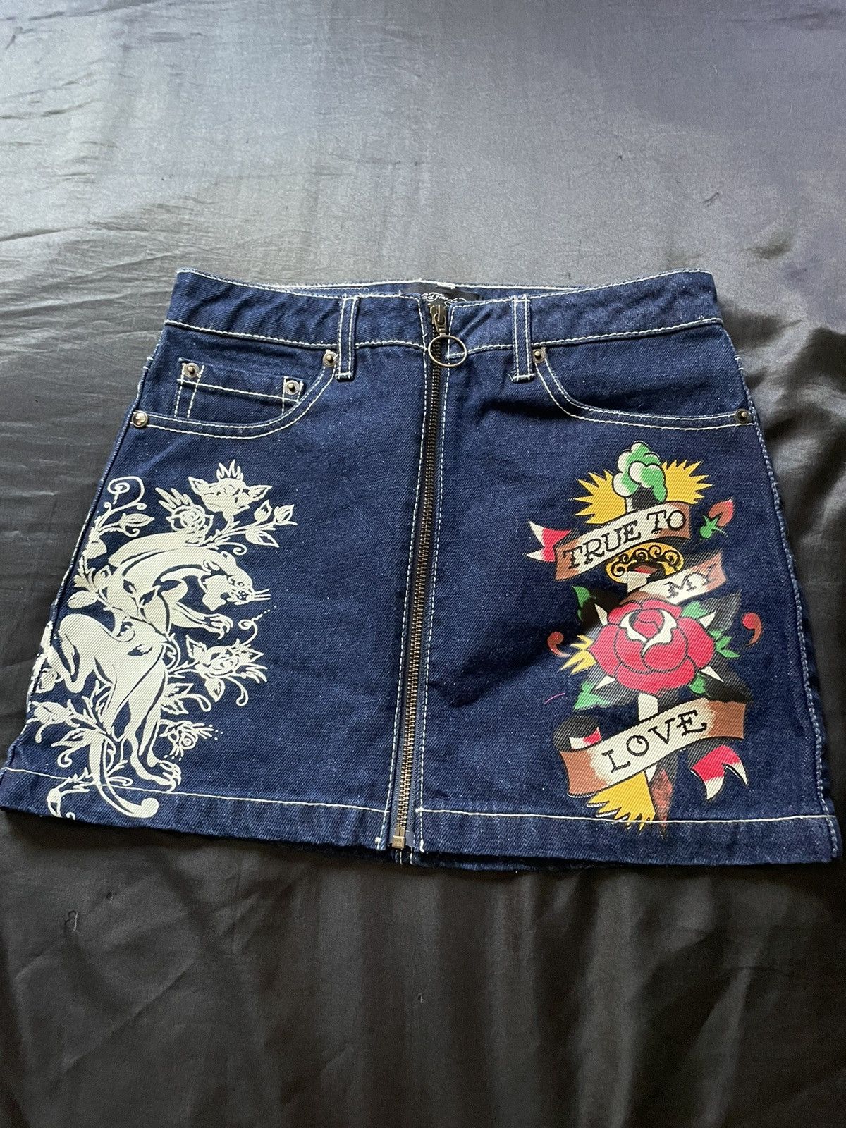 Ed Hardy Ed Hardy Denim Mini Skirt Size 25" / US 0 / IT 36 - 1 Thumbnail