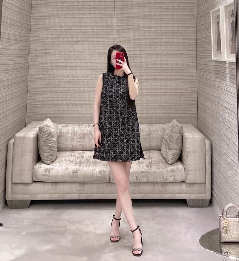 Dior Dior 2024 Early Autumn Series Rattan plaid knitted dress Size XS / US 0-2 / IT 36-38 - 3 Thumbnail