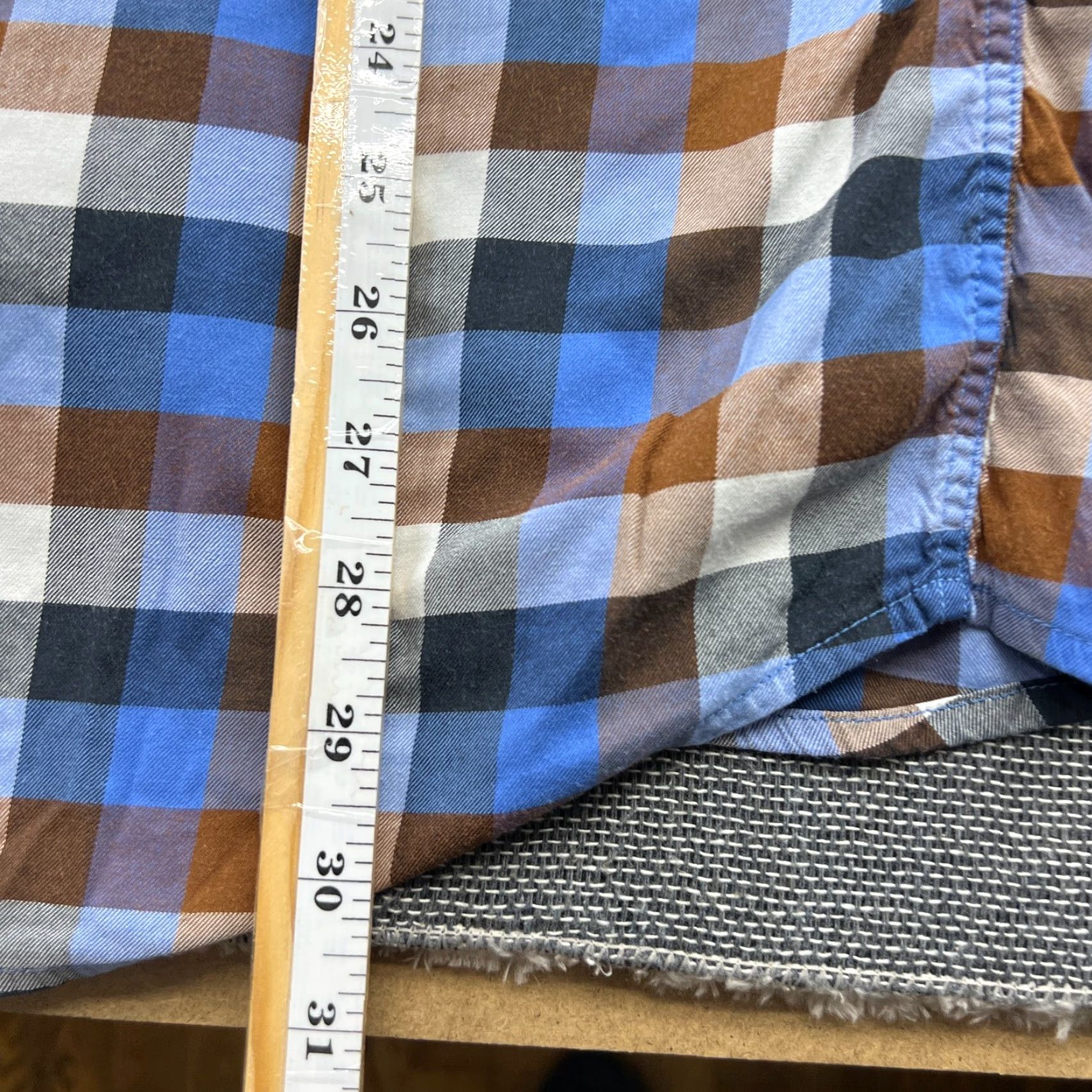 Vintage Fjallraven Pilosa Mens Button Up Shirt Sz Medium Long Sleeve Plaid Blue Brown Shirt Mens Button-Up Shirt Casual Cotton Canvas Pocketed Slim Size US M / EU 48-50 / 2 - 7 Thumbnail