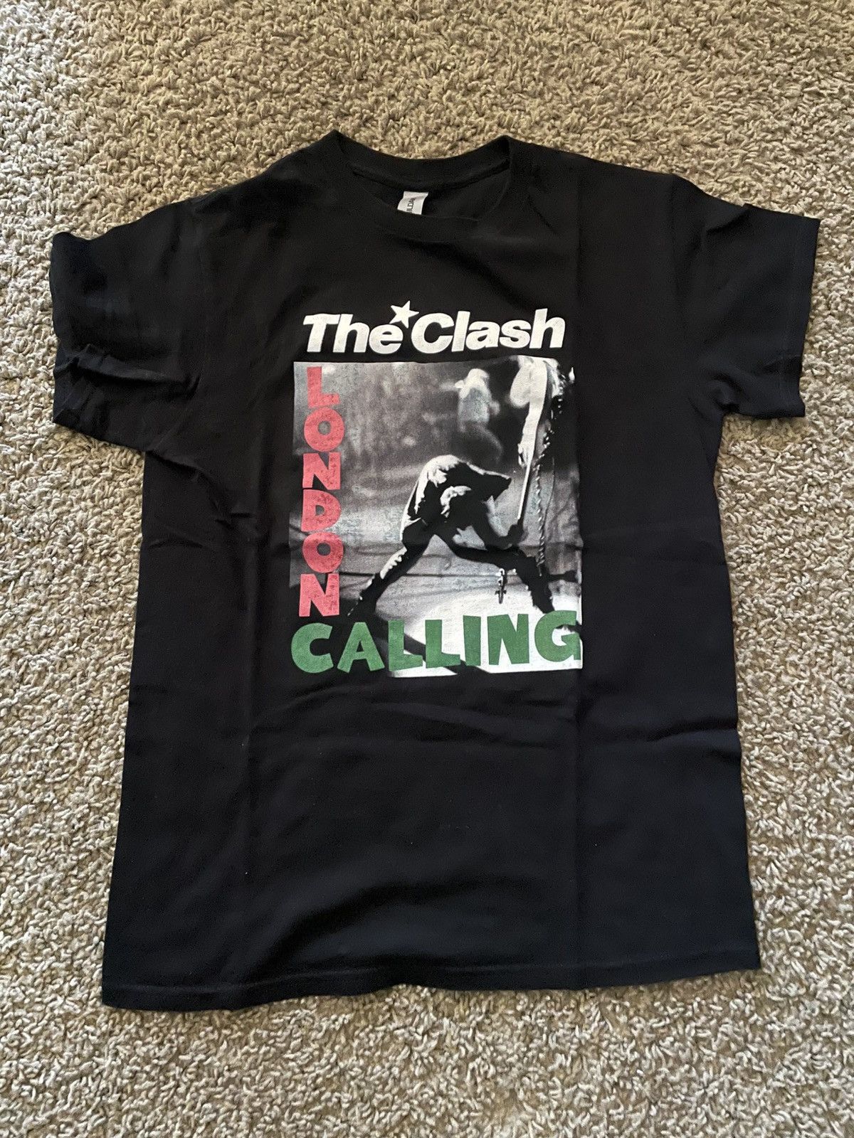 Gildan The Clash London Calling T-Shirt Size US S / EU 44-46 / 1 - 1 Preview