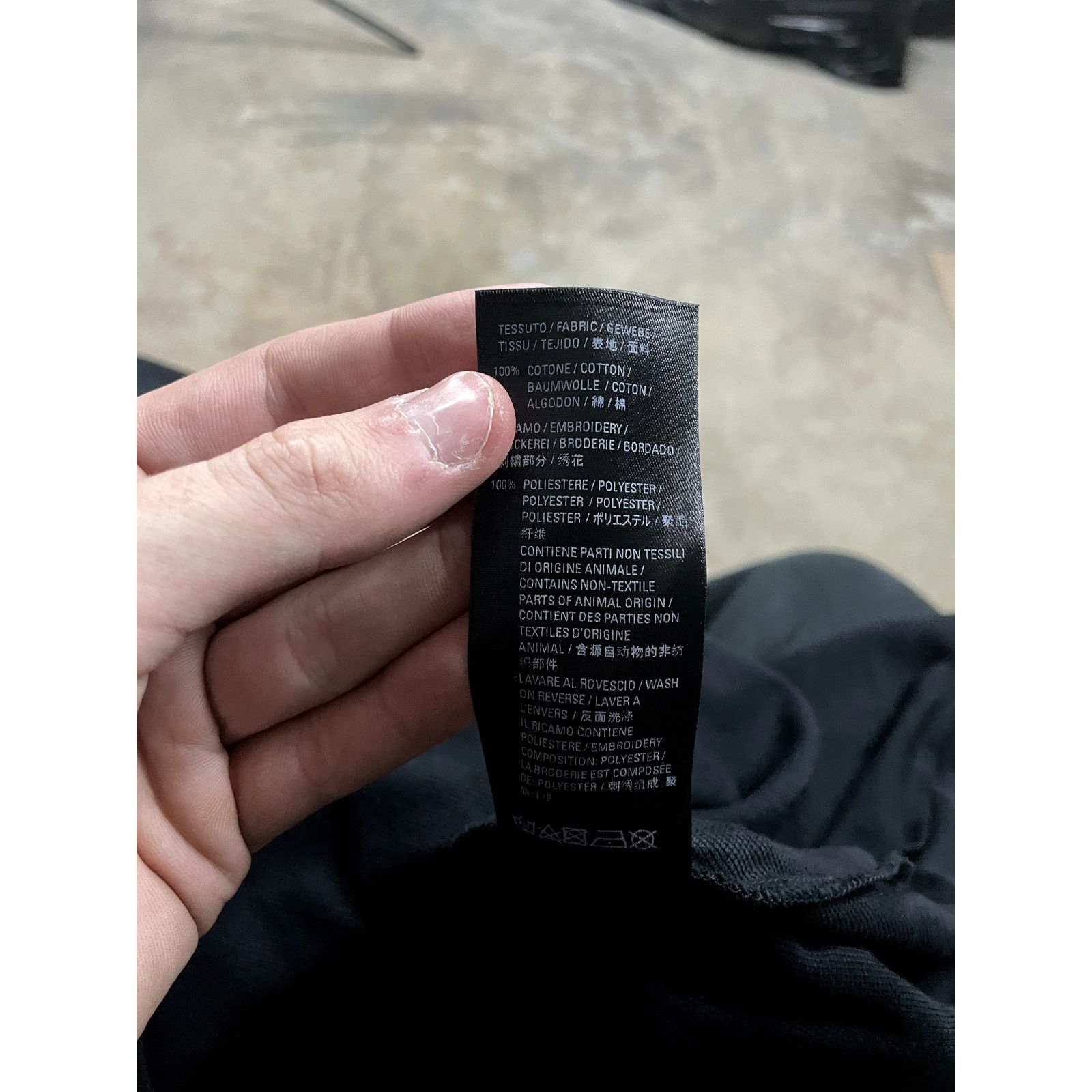 Balenciaga Balenciaga Tee Free Black Used Medium Size US M / EU 48-50 / 2 - 10 Thumbnail