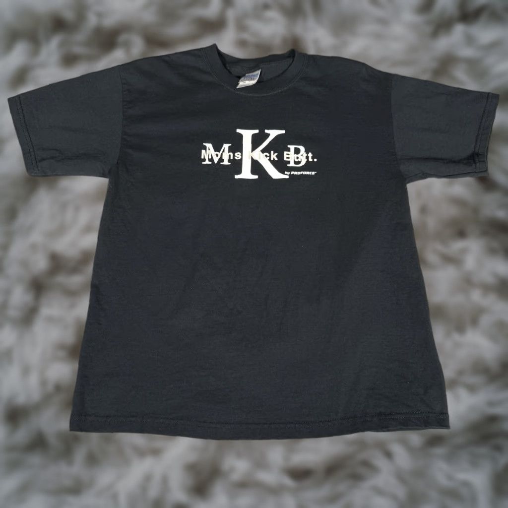 Gildan VINTAGE Moms Kick Butt T Shirt Mens M Calvin Klein Parody Washed Black Y2K Size US M / EU 48-50 / 2 - 1 Thumbnail