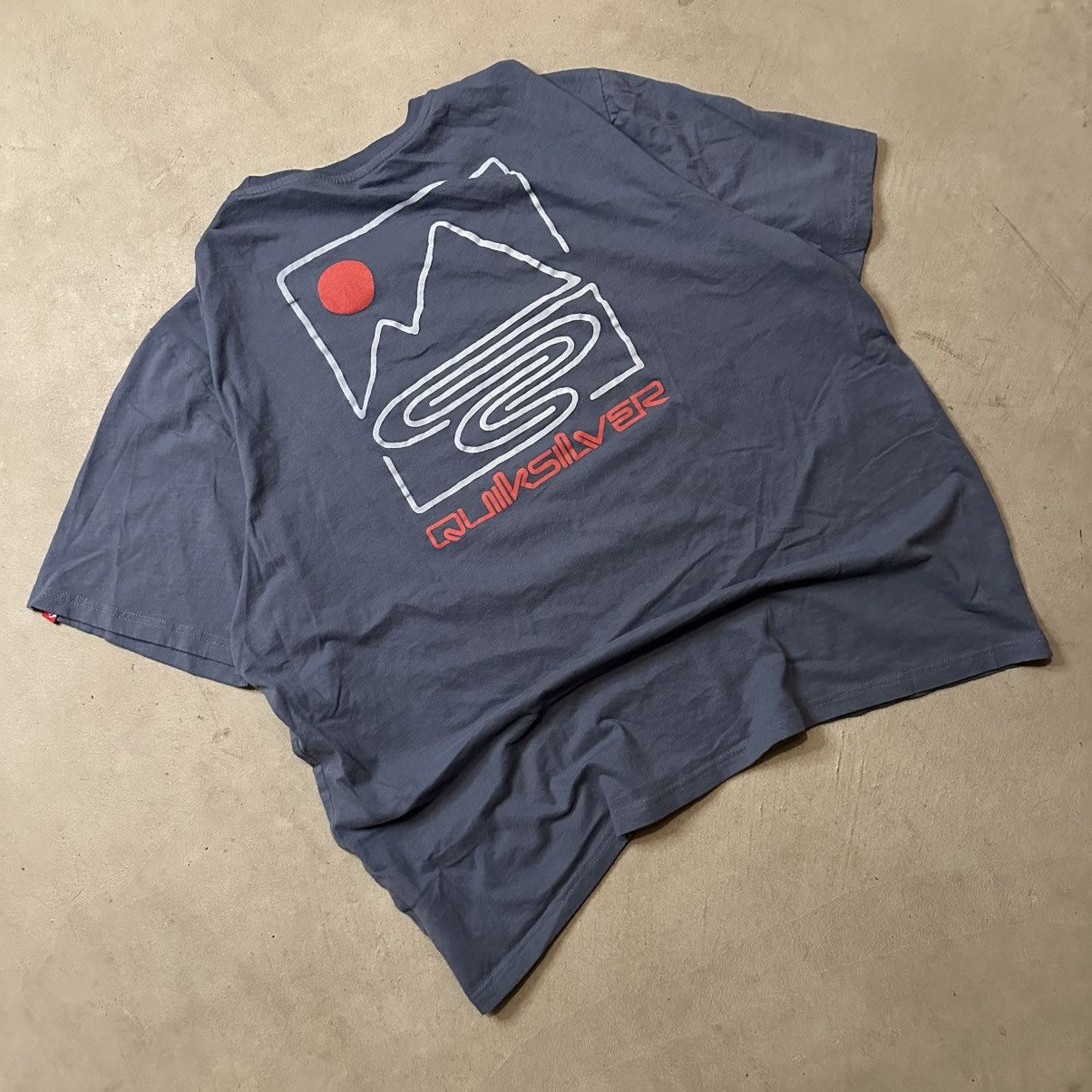 Quiksilver Blue Quiksilver Mountain Surf Wear Beach T-Shirt Size XXL Size US XXL / EU 58 / 5 - 1 Thumbnail