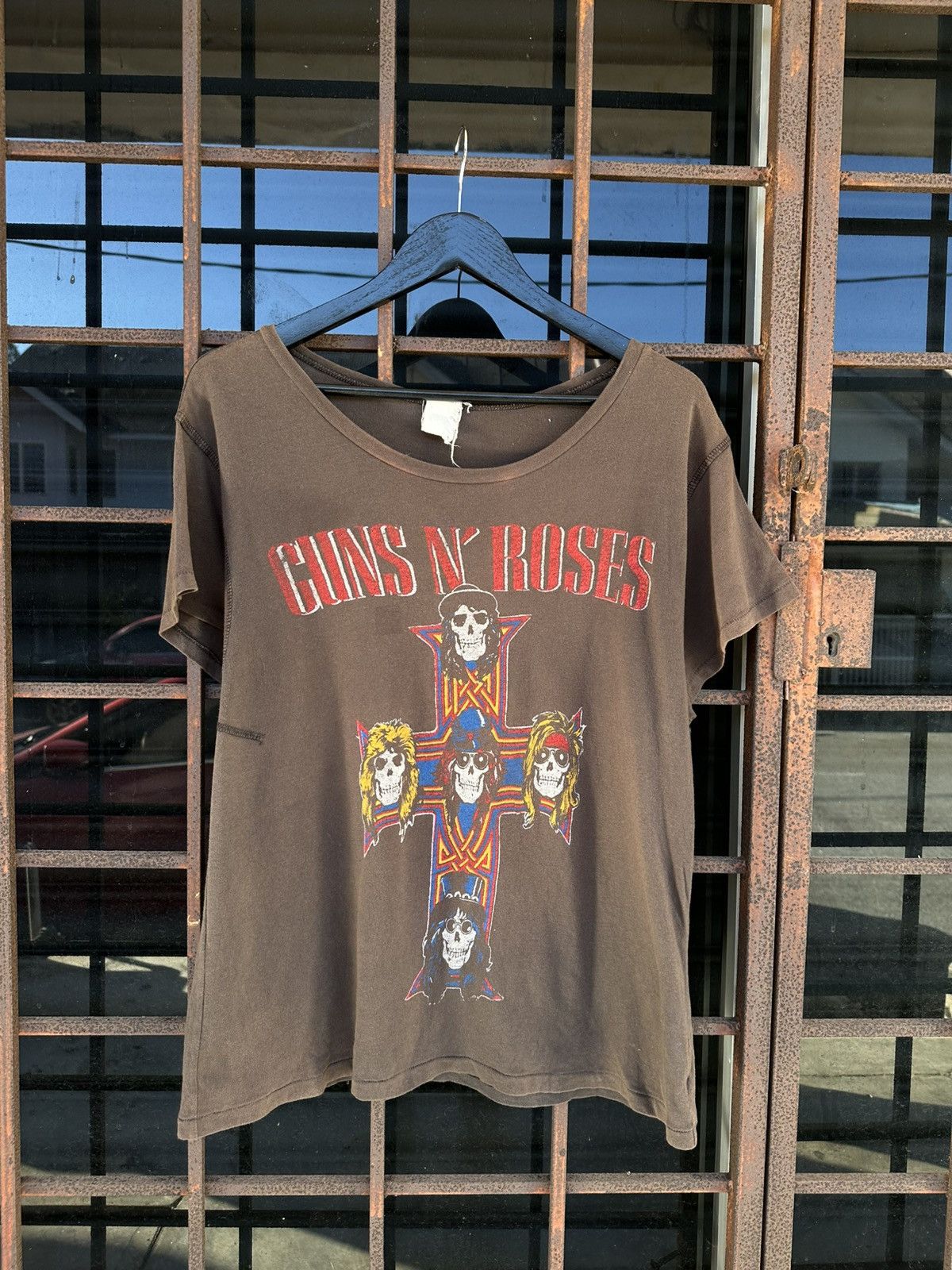 Vintage THRASHED Faded Guns & Roses Woman Tanks Big Collar Size US M / EU 48-50 / 2 - 1 Thumbnail