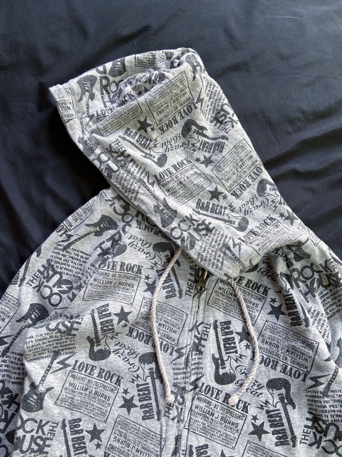 Isamu Katayama Backlash JAPANESE LOVE ROCK REVERSIBLE ZIP HOODIE Size US S / EU 44-46 / 1 - 21 Thumbnail