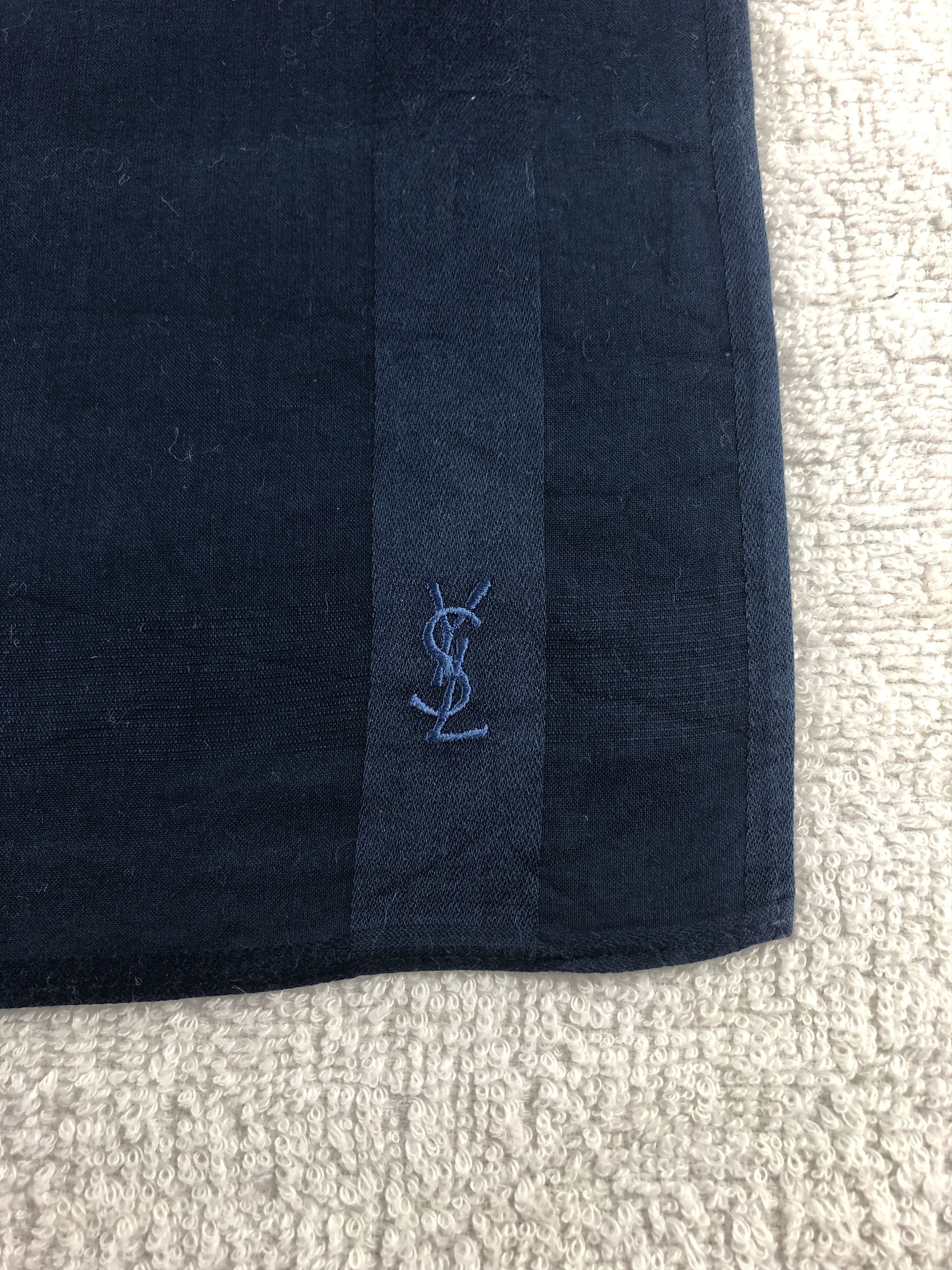 Yves Saint Laurent Yves Saint Laurent Handkerchief / Bandana / Neckerchief Size ONE SIZE - 5 Thumbnail