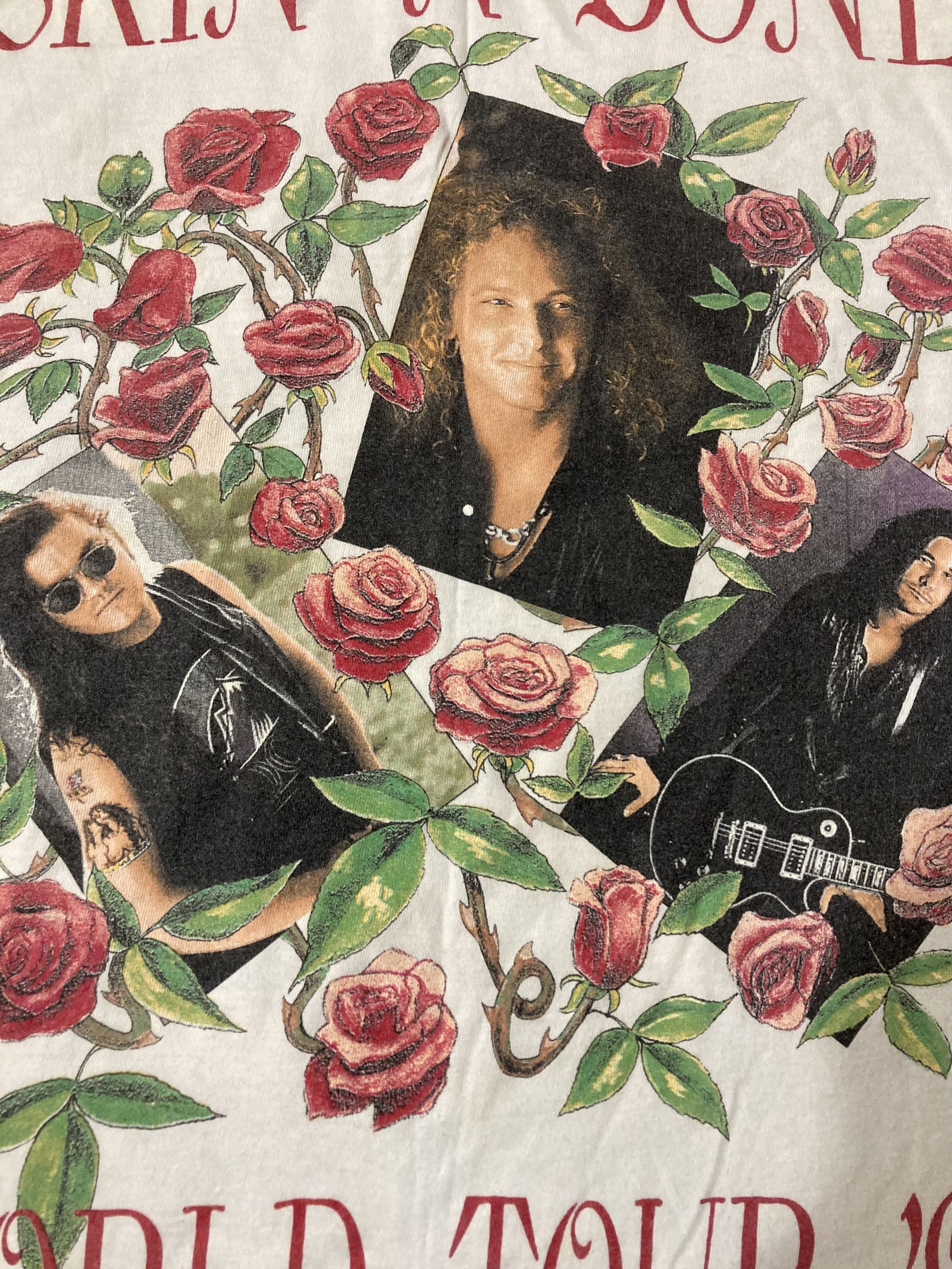 Guns N' Roses Guns N Roses 1993 World Tour Skin n Bones T Shirt Size US XL / EU 56 / 4 - 9 Thumbnail