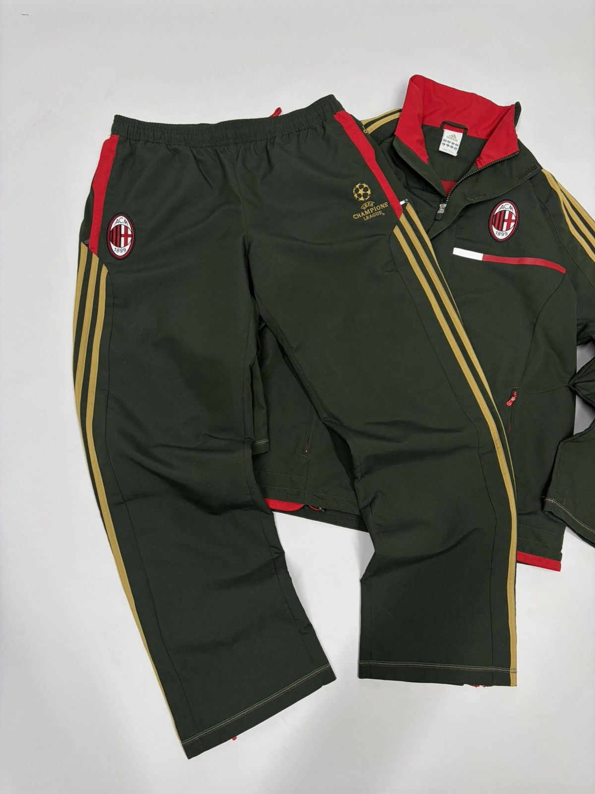 Nike AC Milan Adidas Tracksuit Champions League FootballY2K Set Size US L / EU 52-54 / 3 - 2 Thumbnail
