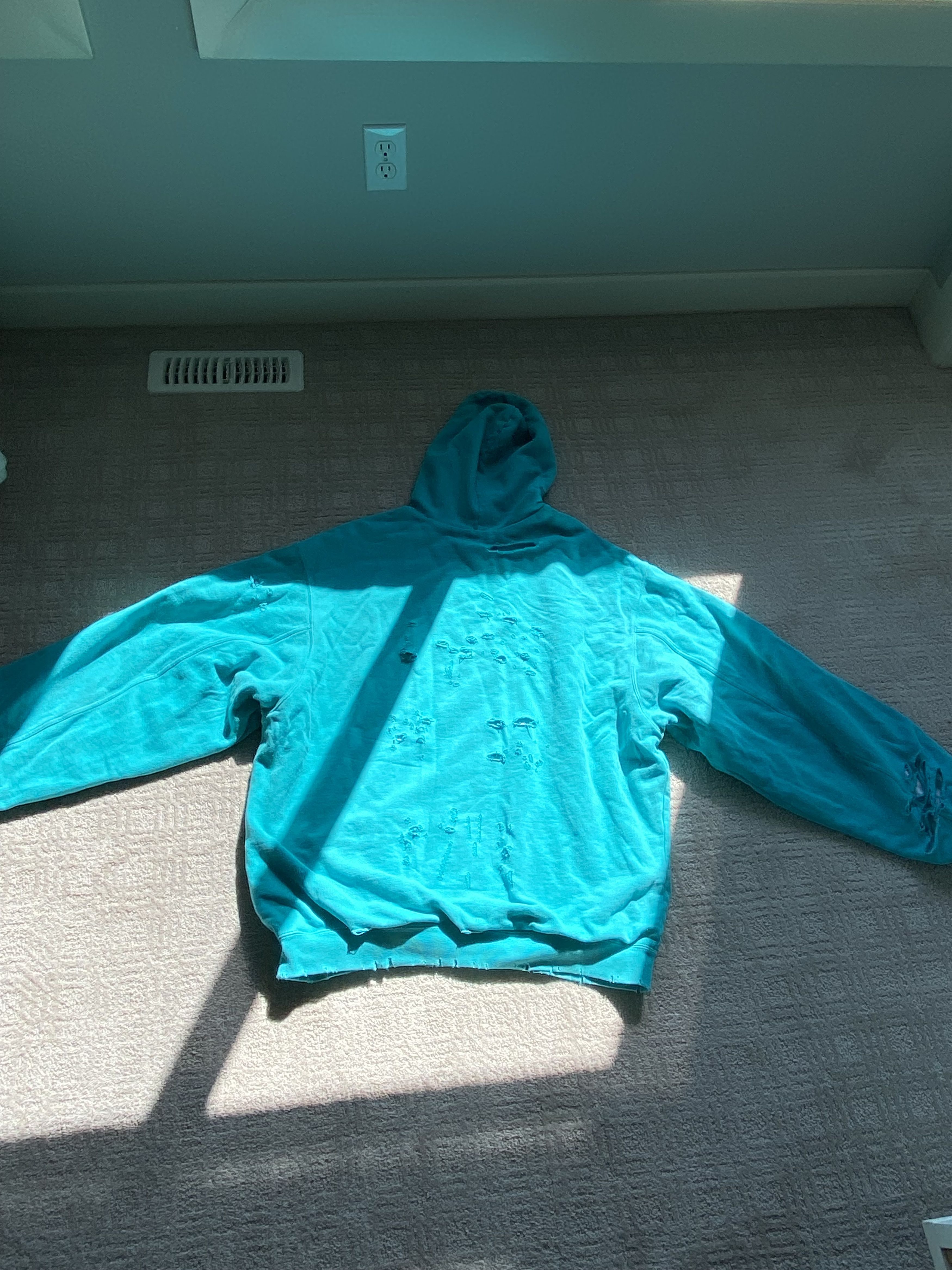 Balenciaga Distressed Hoodie Size US XS / EU 42 / 0 - 2 Thumbnail