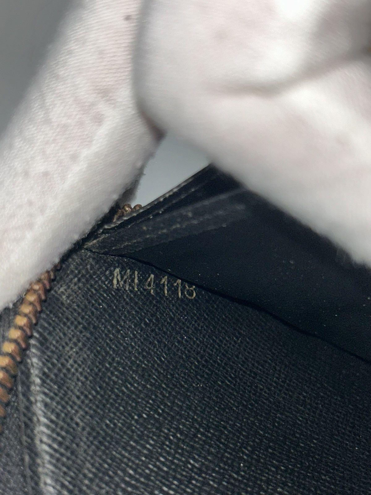 Louis Vuitton Louis Vuitton Monogram Zippy Wallet Size ONE SIZE - 9 Thumbnail