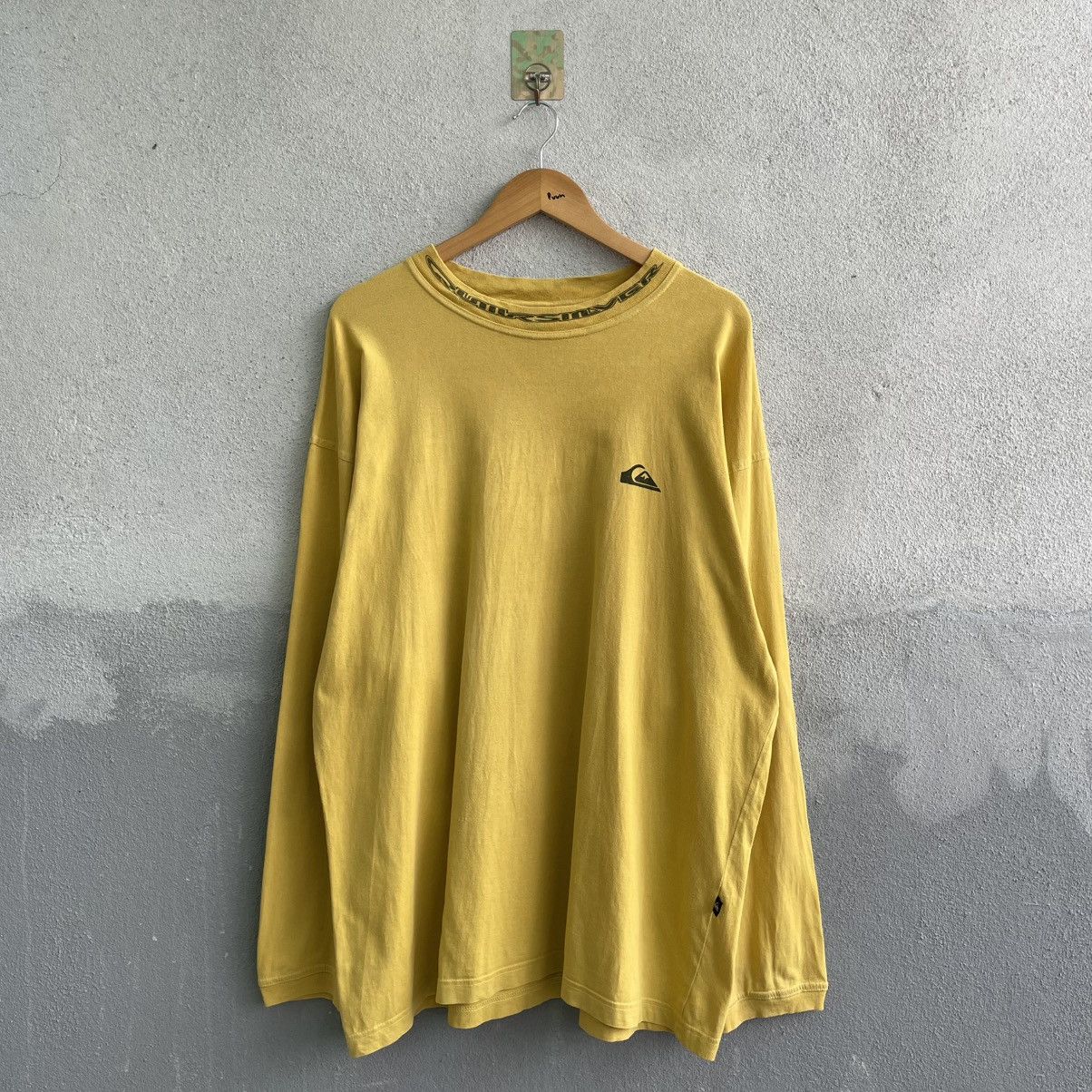 Vintage Thrashed Quiksilver Surfwear Tee Shirt