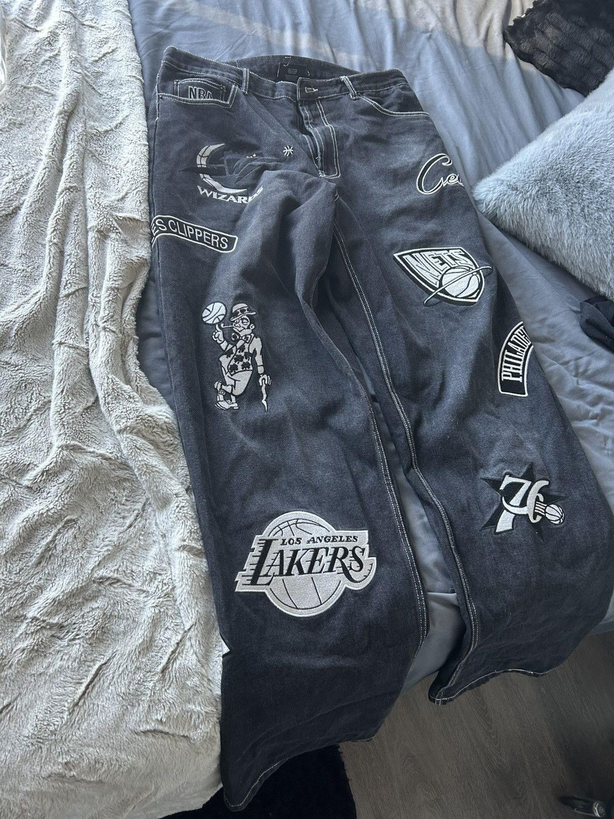 NBA NBA Embroidered baggy denim Size US 36 / EU 52 - 4 Thumbnail