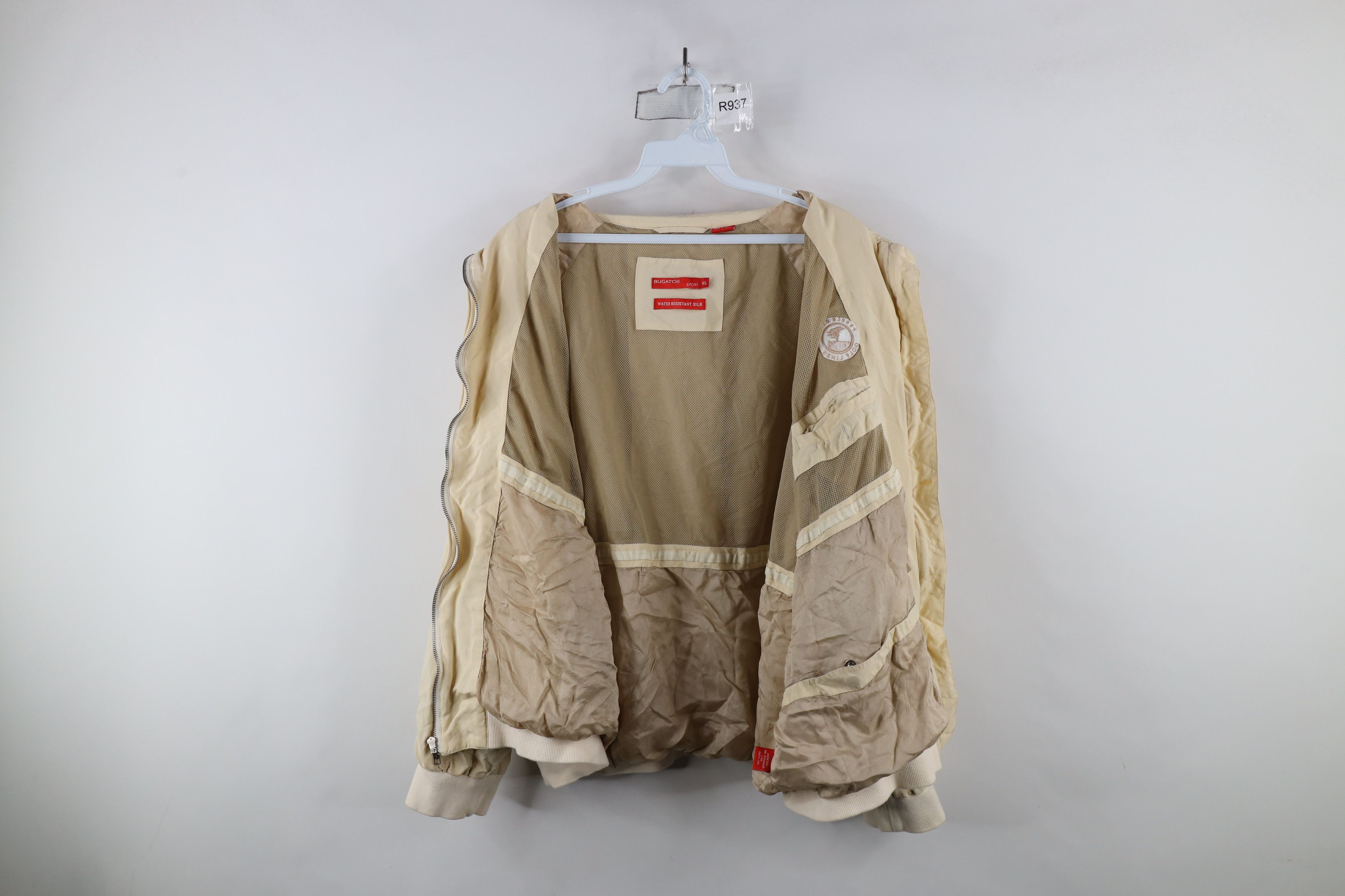 Vintage Vintage Bugatchi Uomo Beach Golf Links Silk Bomber Jacket Size US XL / EU 56 / 4 - 9 Thumbnail