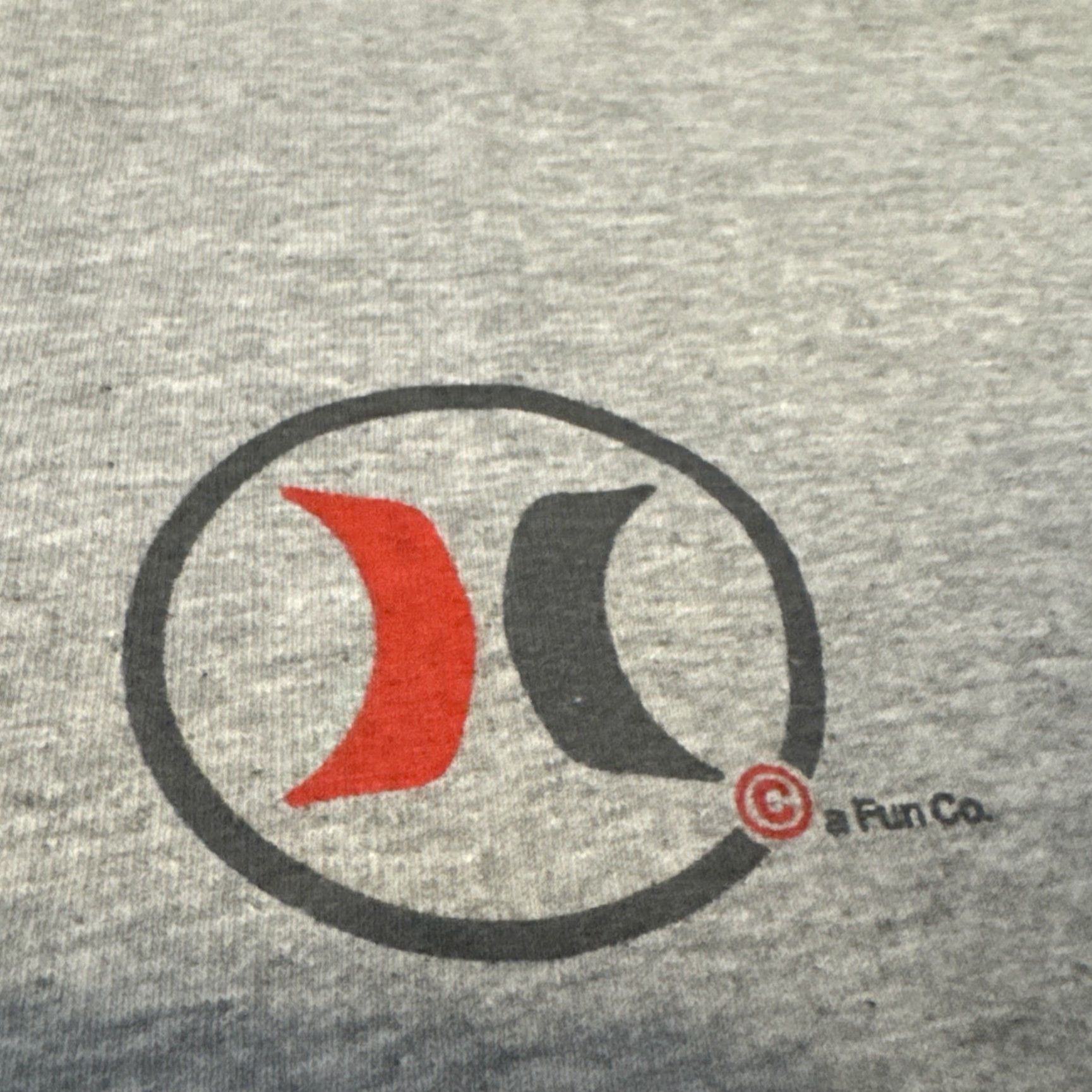 Hurley VINTAGE Hurley Circle Logo T-Shirt Grey XL Men Size US XL / EU 56 / 4 - 7 Thumbnail