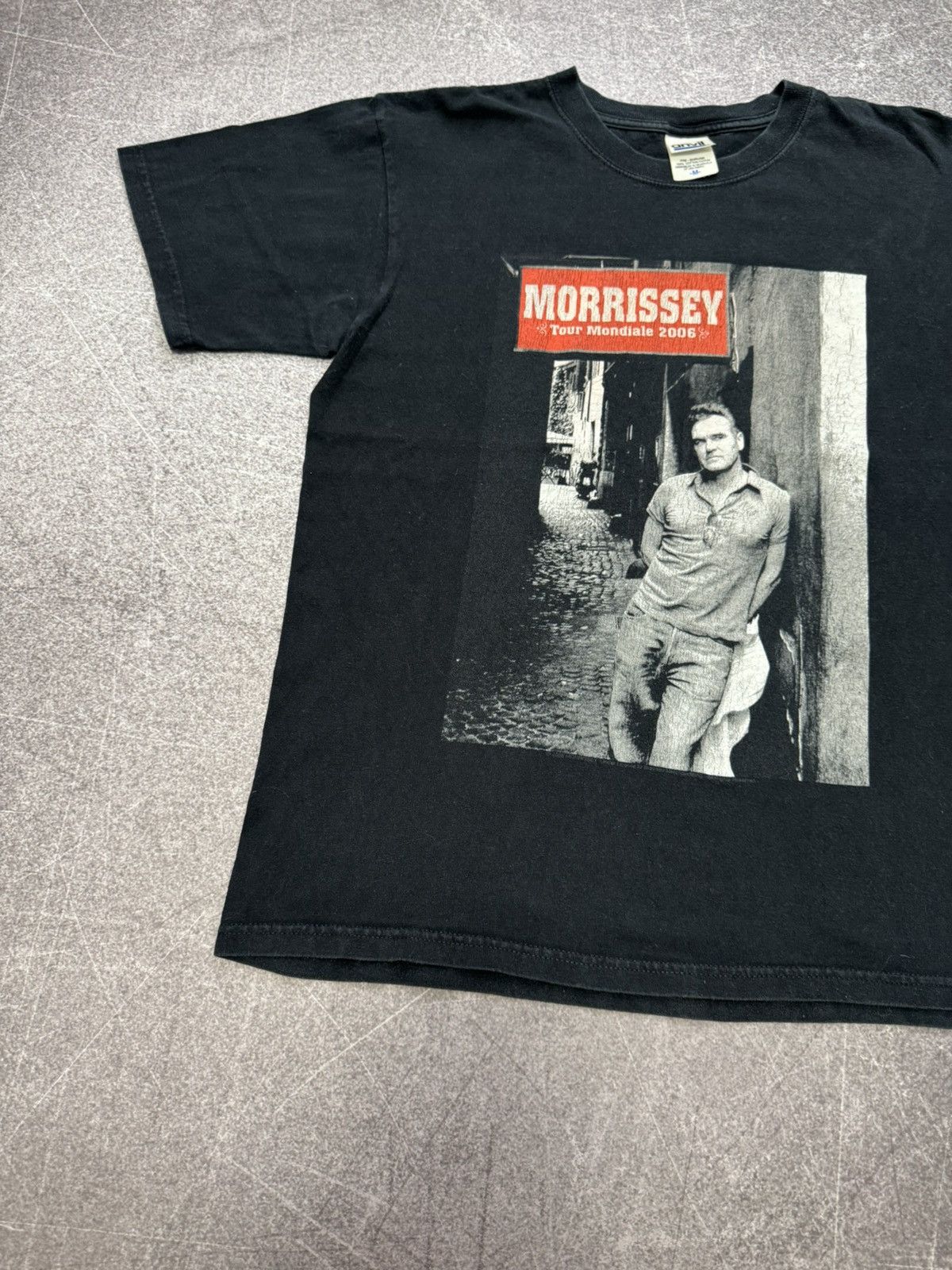 Band Tees Morrissey 2006 vintage rock band tour The Smiths tee Size US M / EU 48-50 / 2 - 10 Thumbnail