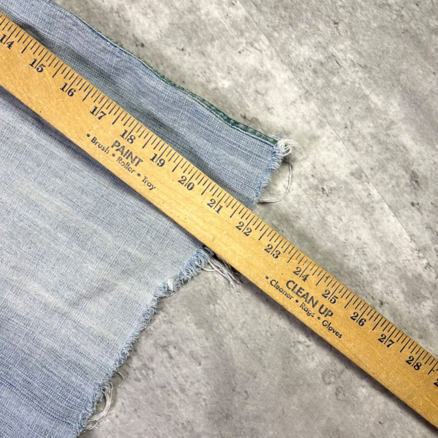 CO VINTAGE 5ive Jungle & Co Denim Shorts Bermuda Blue Light Wash 34 Mens Distressed 5-Pocket Zip? Button? (use only original words) Size US 36 / EU 52 - 3 Thumbnail