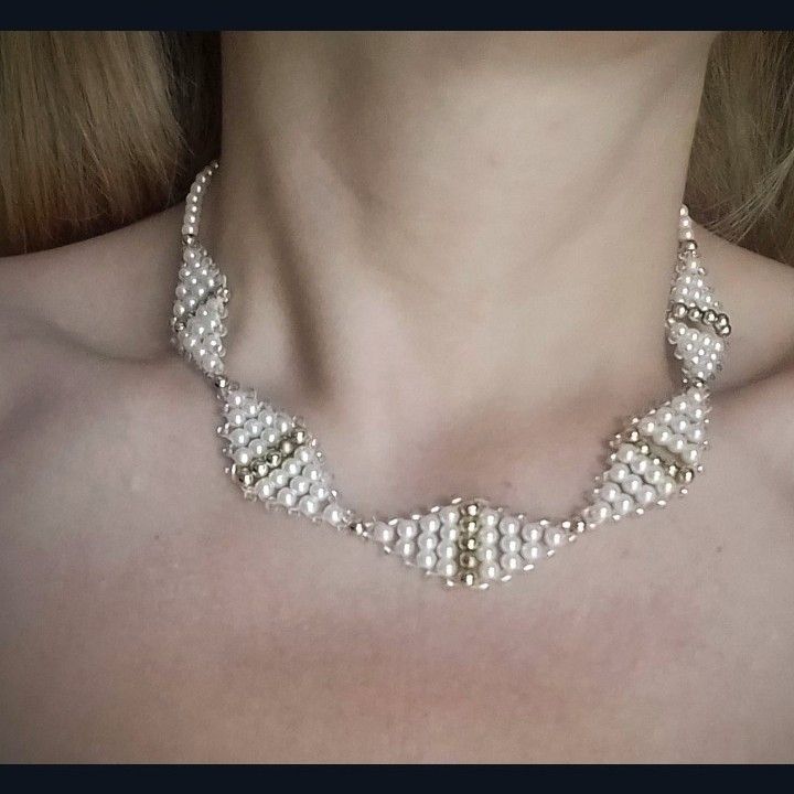 Handmade Necklace. Earrings Pearls White/Gold. Elegant Size ONE SIZE - 3 Thumbnail