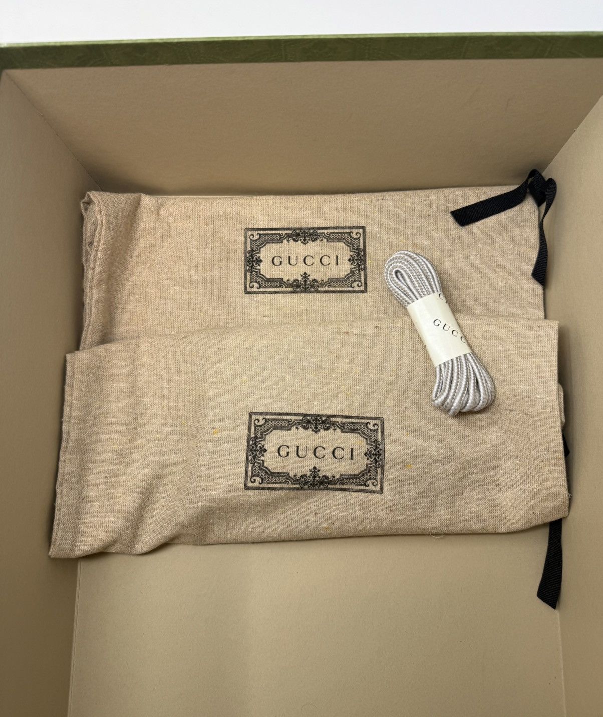 Gucci Gucci Run Sneaker White/Grey/Black Size US 13 / EU 46 - 6 Thumbnail