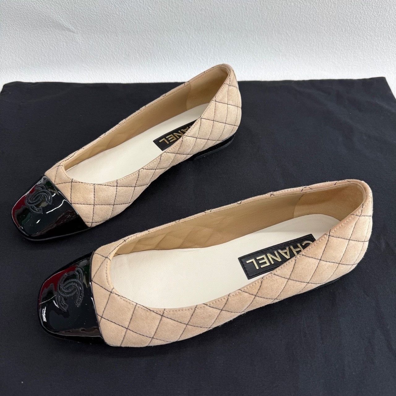 Chanel Chanel Suede Plaid Black Lowtop Sneakers us_6-5 Women Size US 6.5 / IT 36.5 - 1 Thumbnail