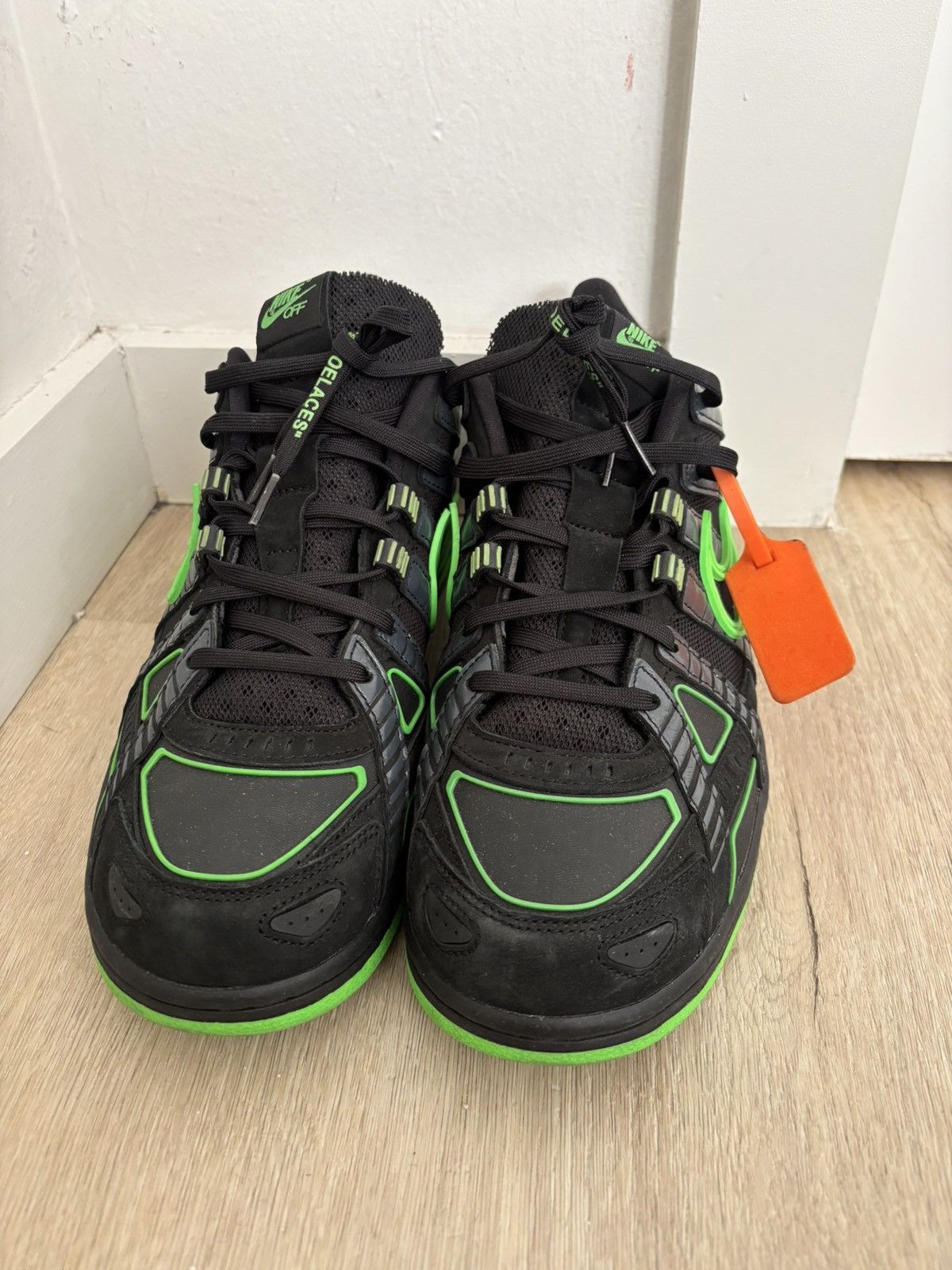 Nike × Off-White Off-White x Nike Air Rubber Dunk 'Green Strike" Size US 12 / EU 45 - 3 Thumbnail
