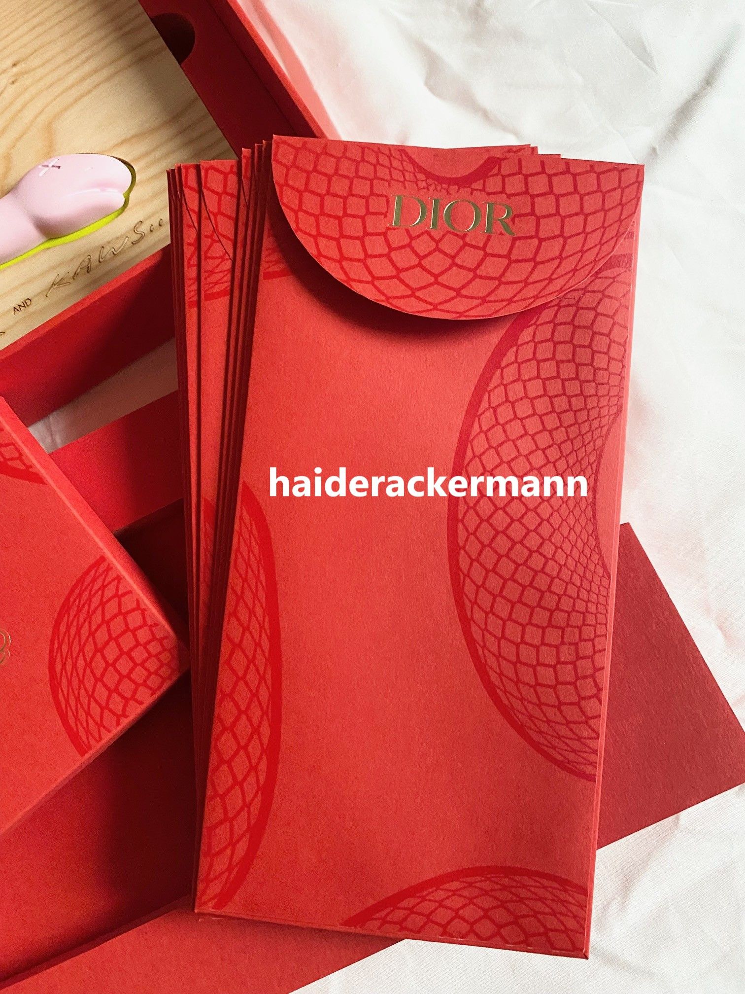 Dior × Kaws Dior X Kaws 2025 Chinese New Year snake wooden plate Size ONE SIZE - 9 Thumbnail