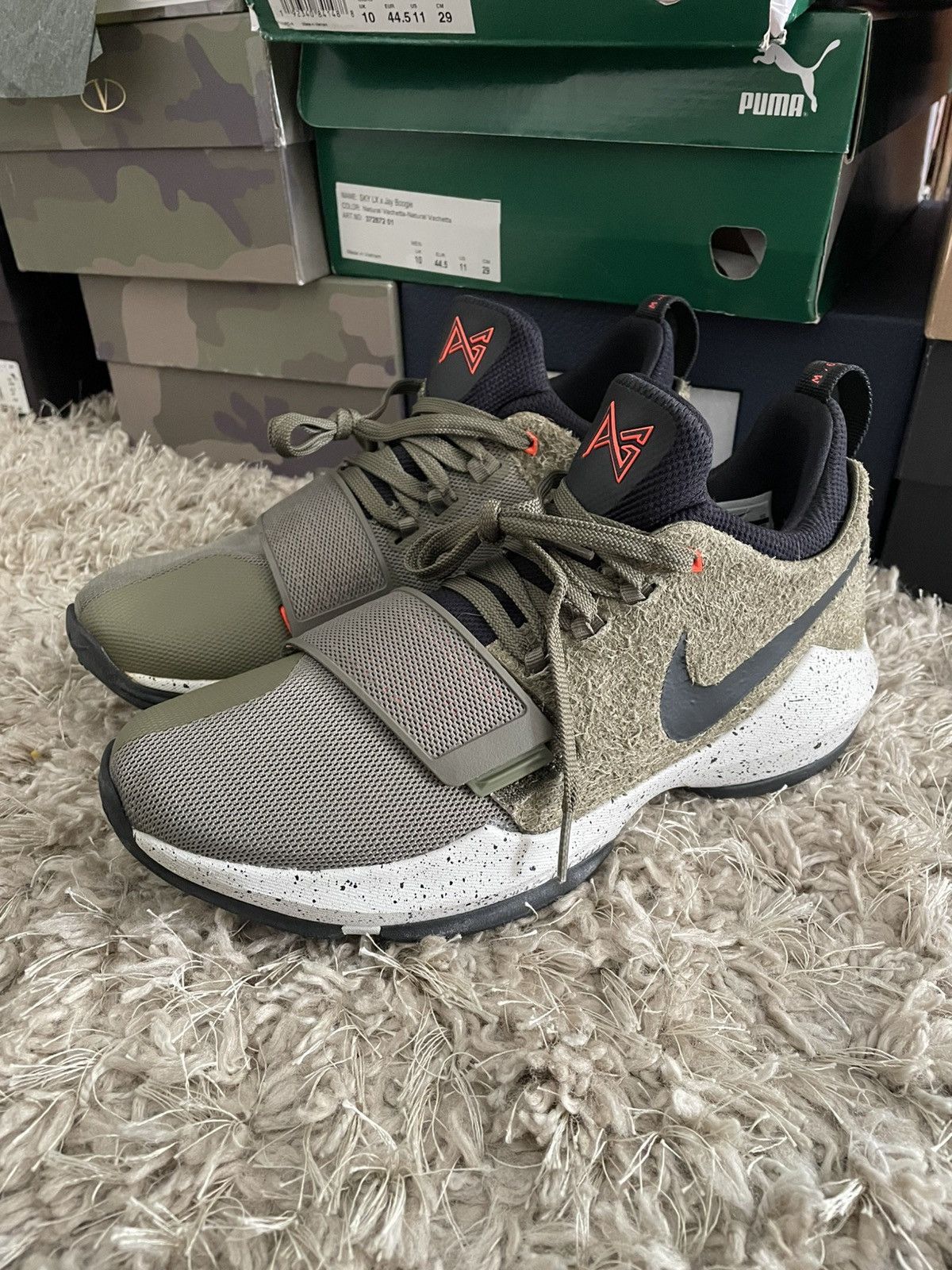 Nike PG 1 Elements