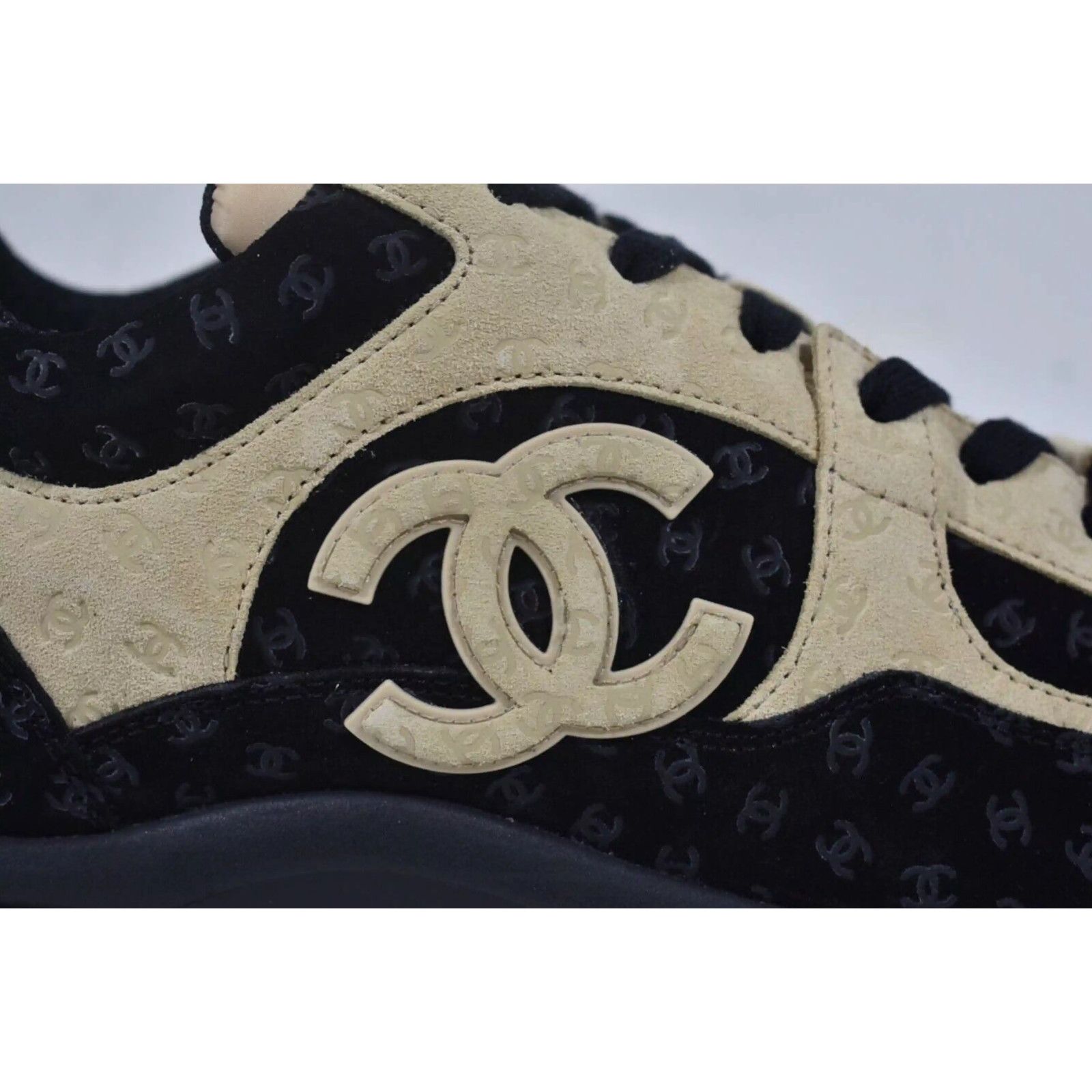 Chanel Chanel Suede CC Logo Low Top Lace Up Trainer Sneaker 44 11 Size US 11 / EU 44 - 3 Thumbnail