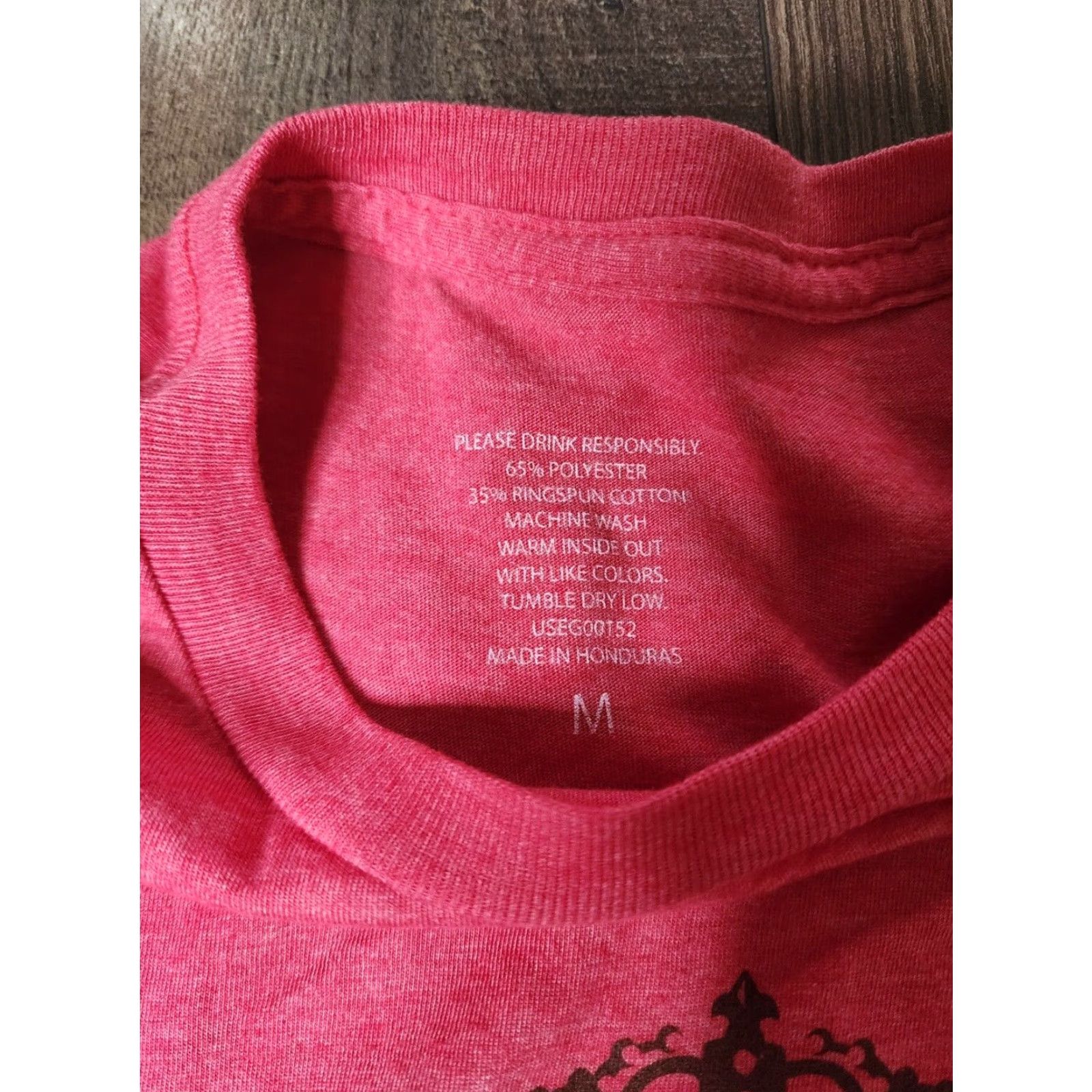 Vintage Vintage Seagrams 7 Whiskey Bar Day T-Shirt Women M Red Cotton Casual Size M / US 6-8 / IT 42-44 - 6 Thumbnail