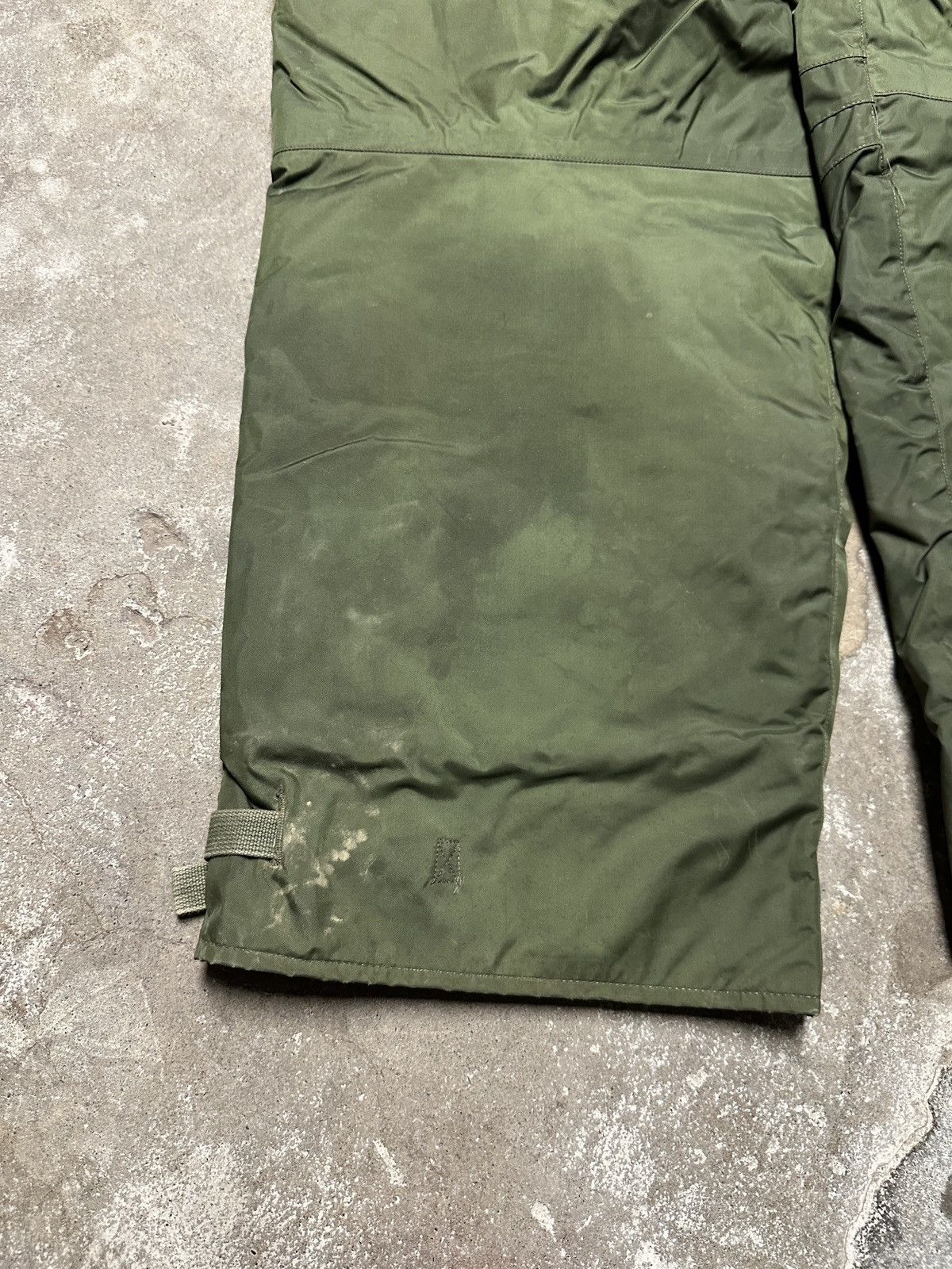 Vintage USN Military Insulated Extreme Cold Weather cargo deck pant Size US 40 / EU 56 - 11 Thumbnail
