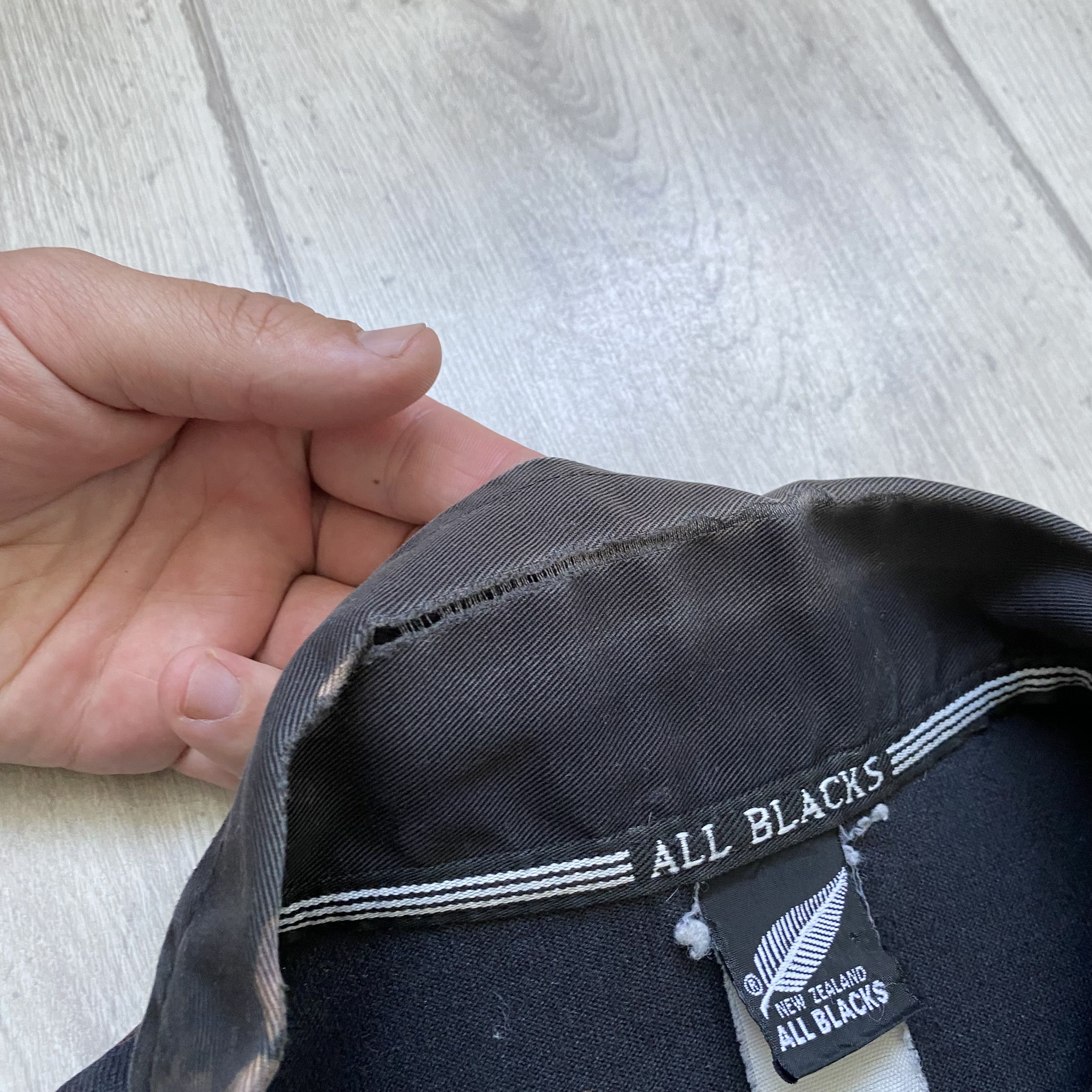 Adidas 🏈Vintage 90s Trashed NEW Zealand Adidas rugby jersey polo Size US L / EU 52-54 / 3 - 7 Thumbnail