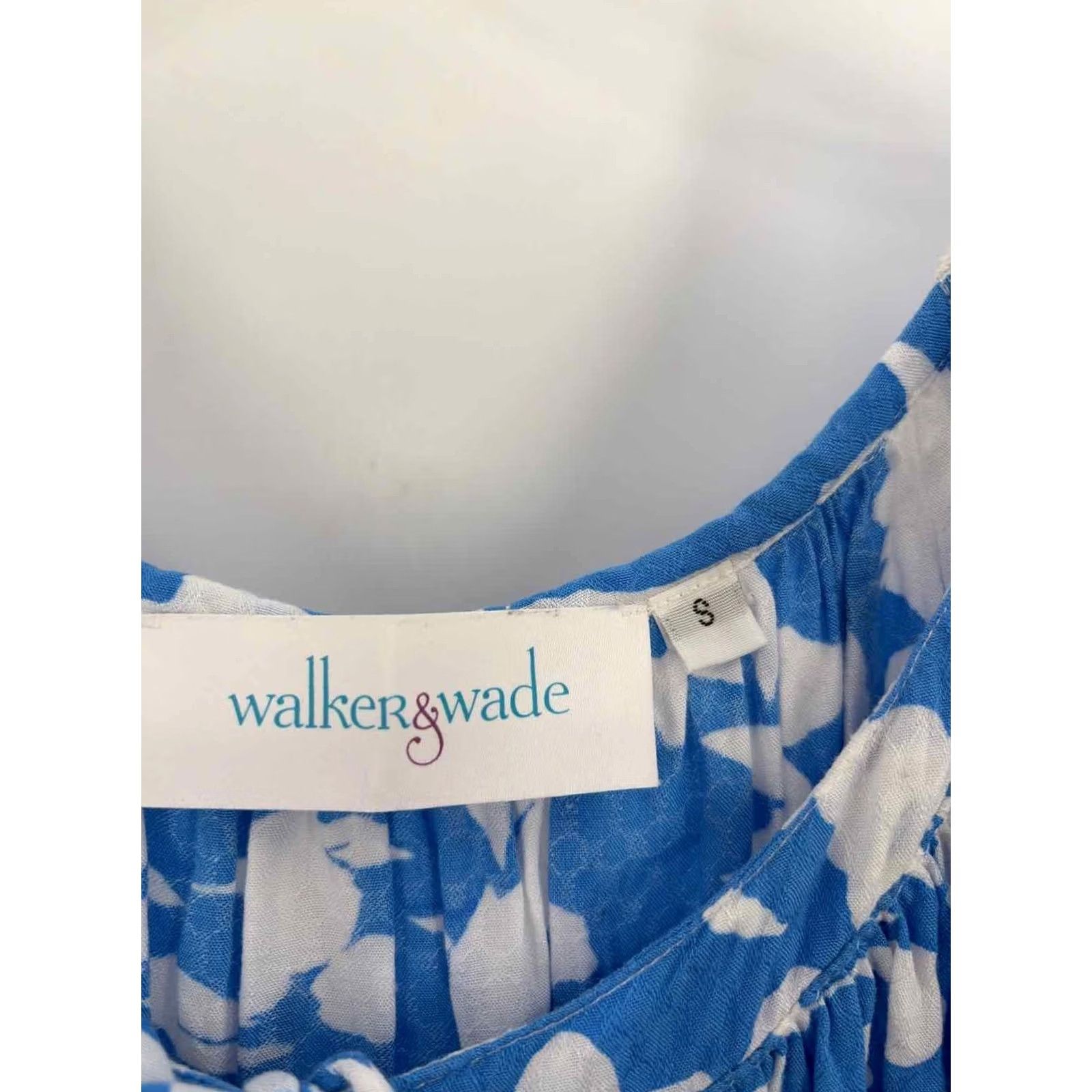Vintage Walker & Wade Blouse Size Small Blue Pre-Owned Size S / US 4 / IT 40 - 2 Thumbnail