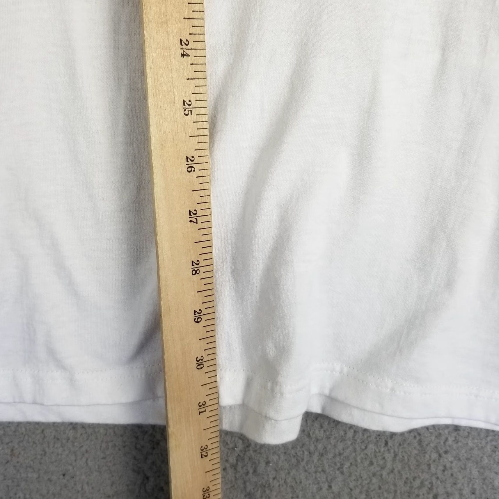 Vintage VINTAGE Revlon T-Shirt Unisex Adults XL White 90s Charlie Perfume Promo Cotton Short Sleeve Crew Neck Size US XL / EU 56 / 4 - 5 Thumbnail