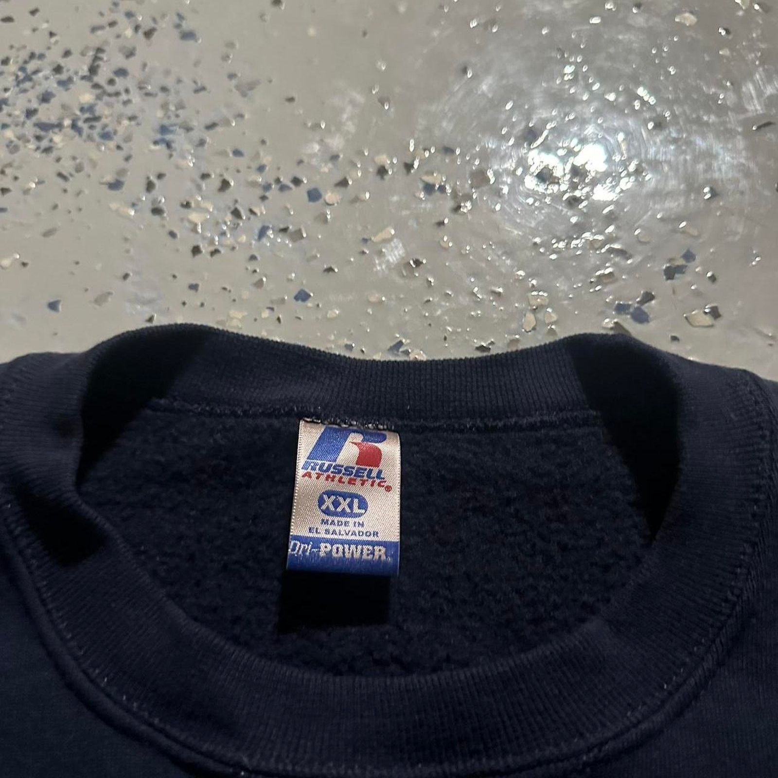 Russell Athletic 00s Navy Russell Athletic Crewneck Size US XL / EU 56 / 4 - 2 Thumbnail