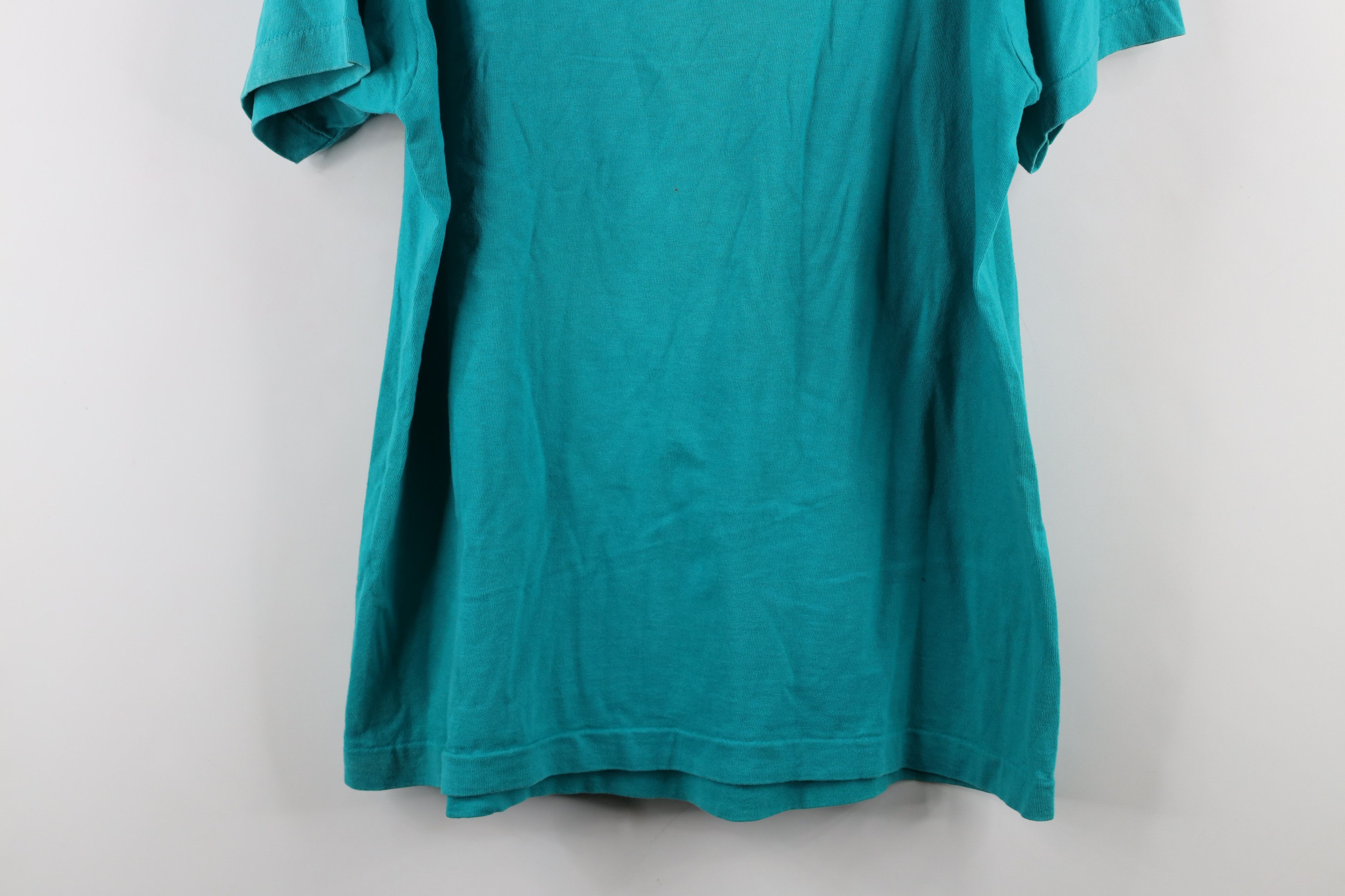 Vintage Vintage 90s Streetwear Leland Michigan T-Shirt Teal USA Size L / US 10 / IT 46 - 13 Thumbnail