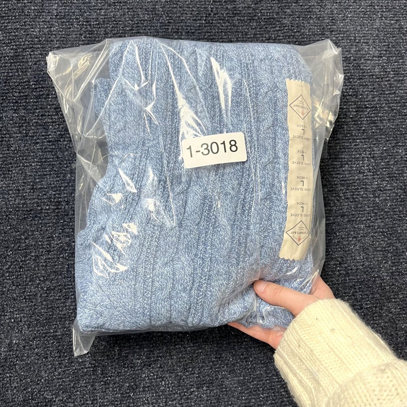 Vintage St. John's Bay Sweater Womens Large Blue V-Neck Pullover Cable Knit Size L / US 10 / IT 46 - 8 Thumbnail