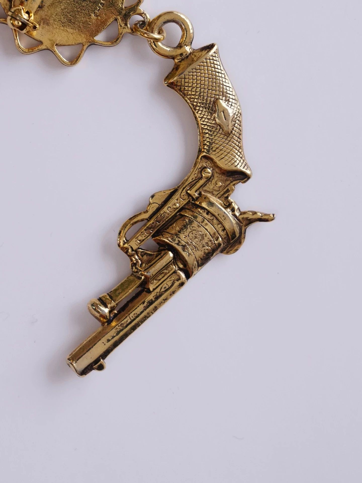 Chanel Chanel 1987 Miss Coco & Gun Brooch Size ONE SIZE - 7 Thumbnail
