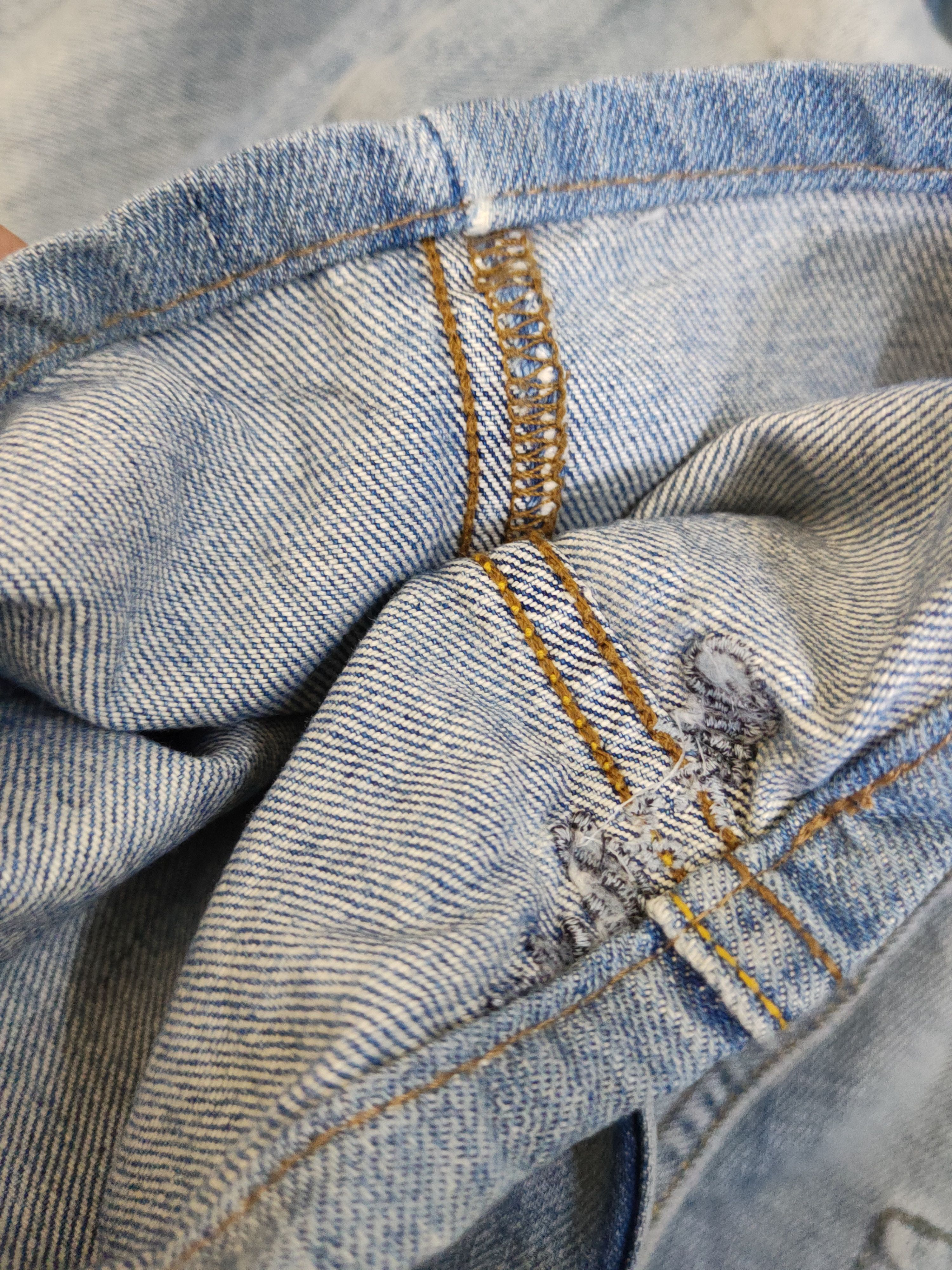 Quiksilver Quicksilver Blue Distressed Ripped denim Jeans #W1967 Size US 30 / EU 46 - 16 Thumbnail