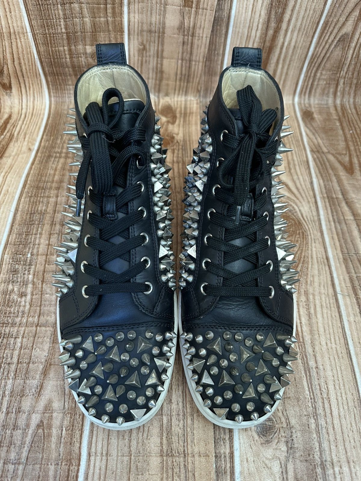Christian Louboutin Christian Louboutin Louis Spikes Black Hightop Sneaks Size US 7.5 / EU 40-41 - 3 Thumbnail