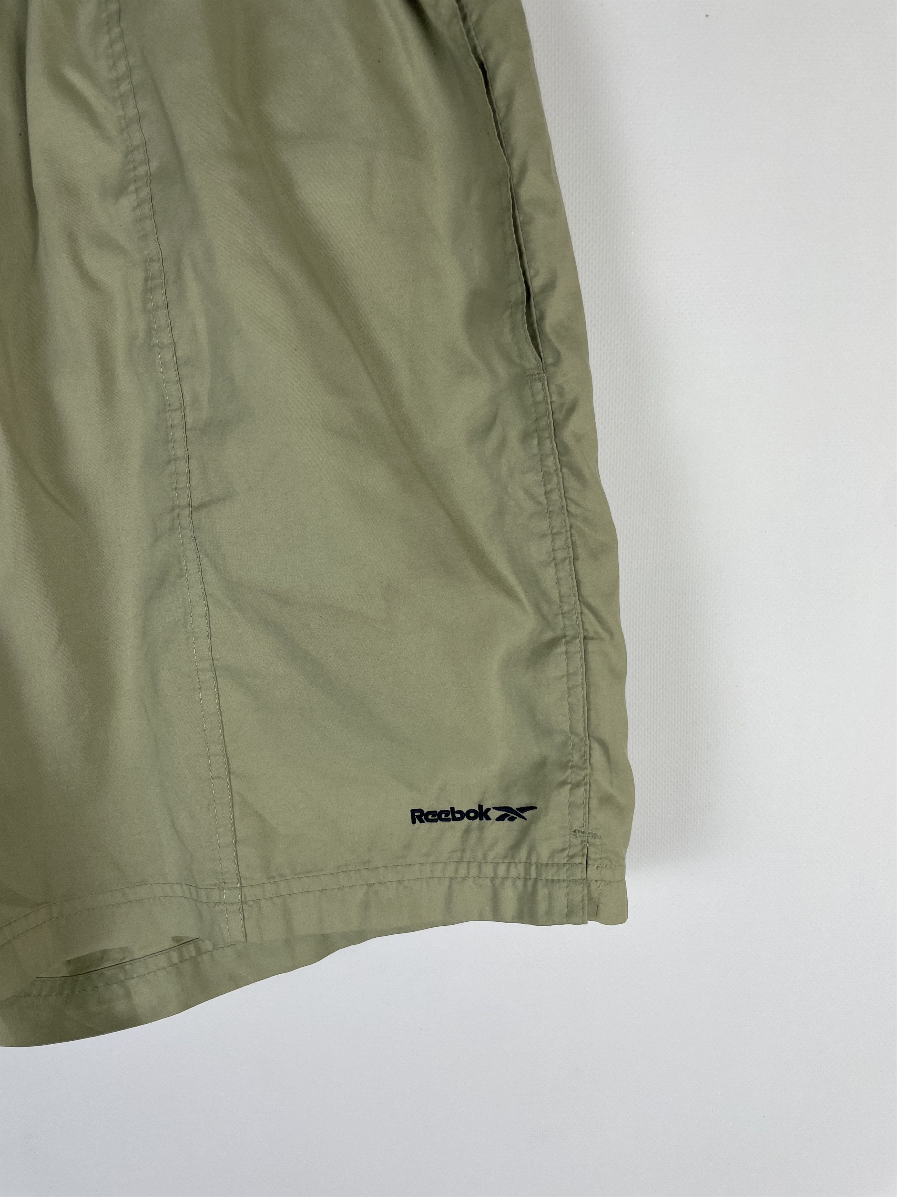 Reebok Vintage Reebok Shorts Y2k Size US 36 / EU 52 - 4 Thumbnail