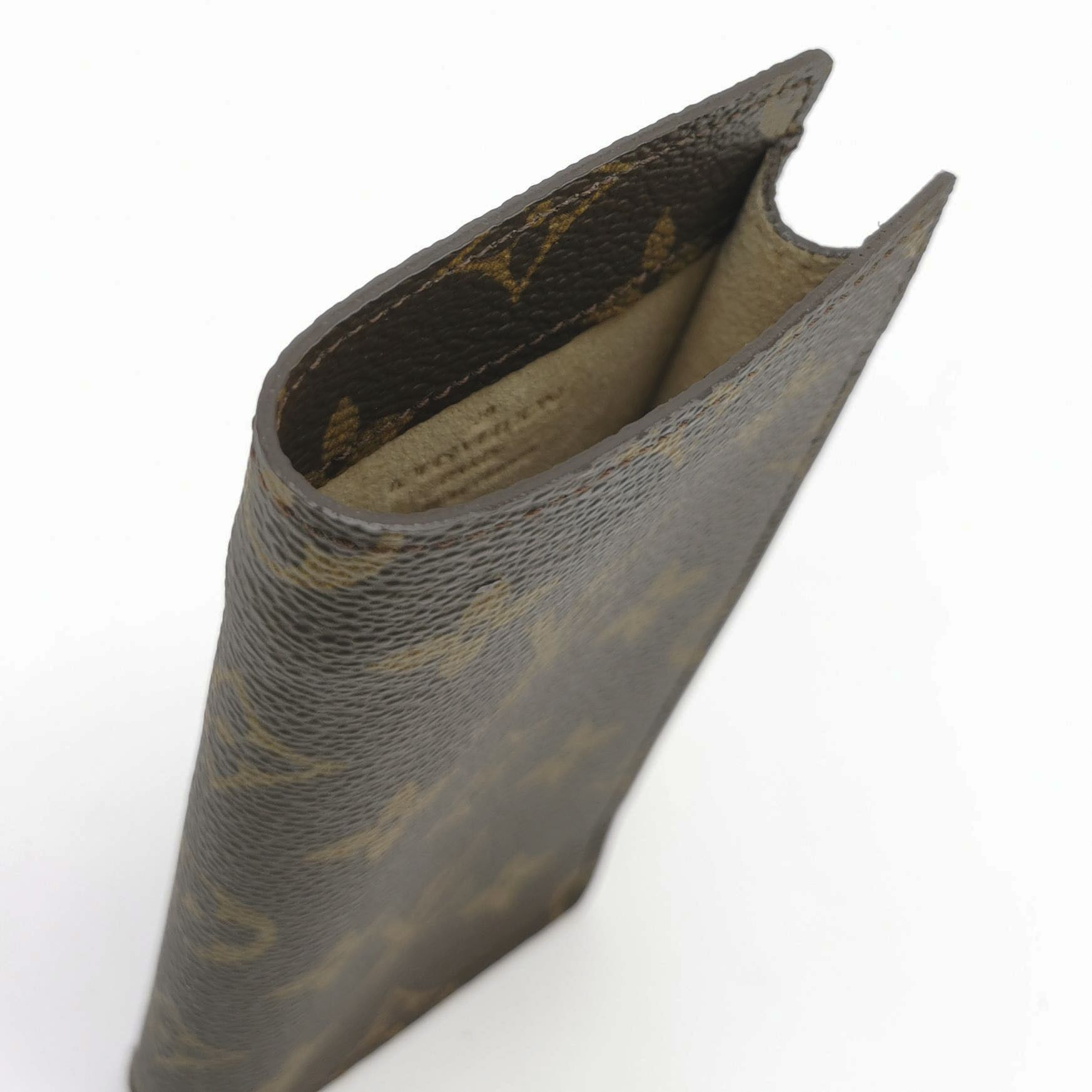 Louis Vuitton Louis Vuitton (LV) Monogram printed glasses case -y2506 Size ONE SIZE - 5 Thumbnail