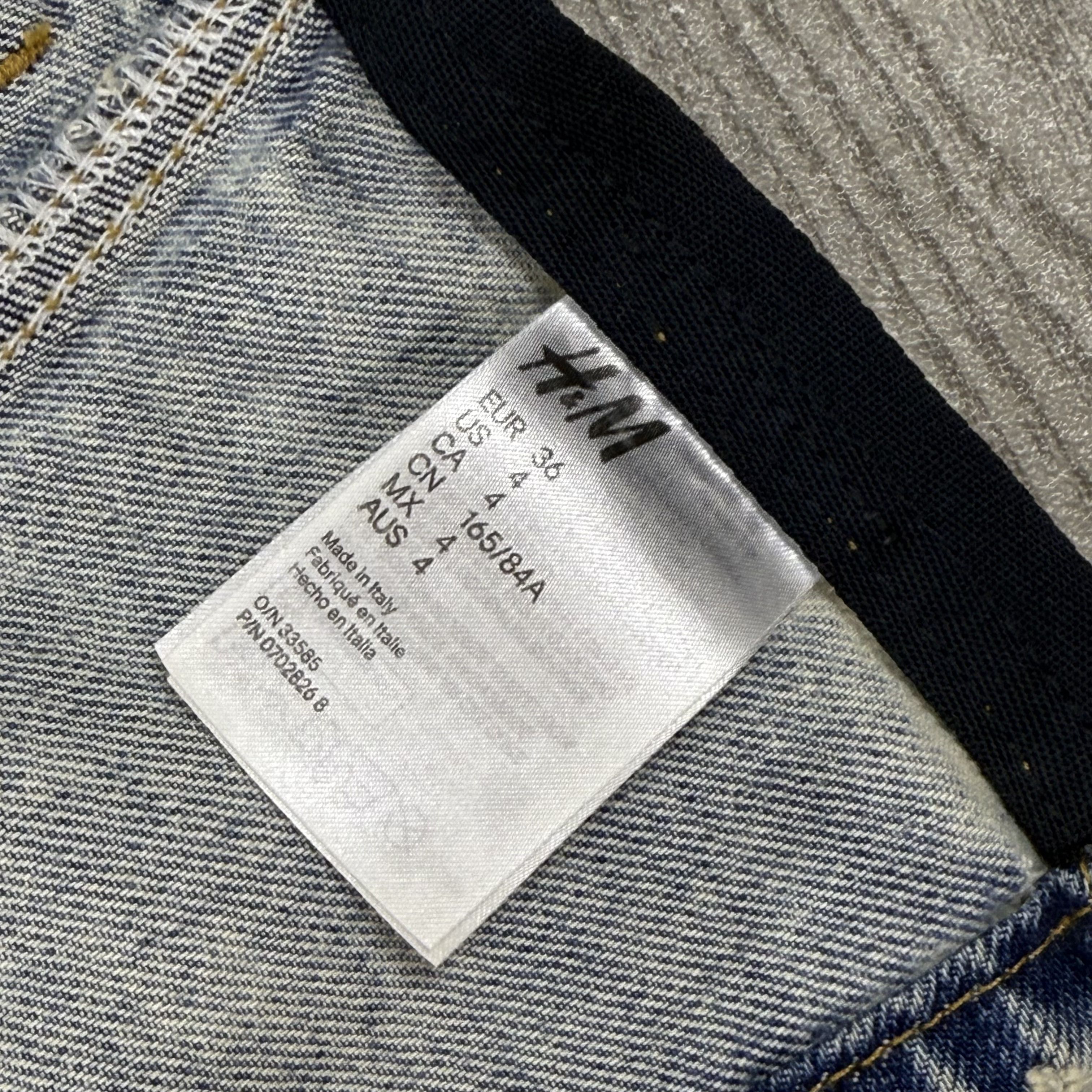 H&M × Moschino H&M x Moschino Denim Women's Bandeau Crop Top Size S / US 4 / IT 40 - 13 Thumbnail