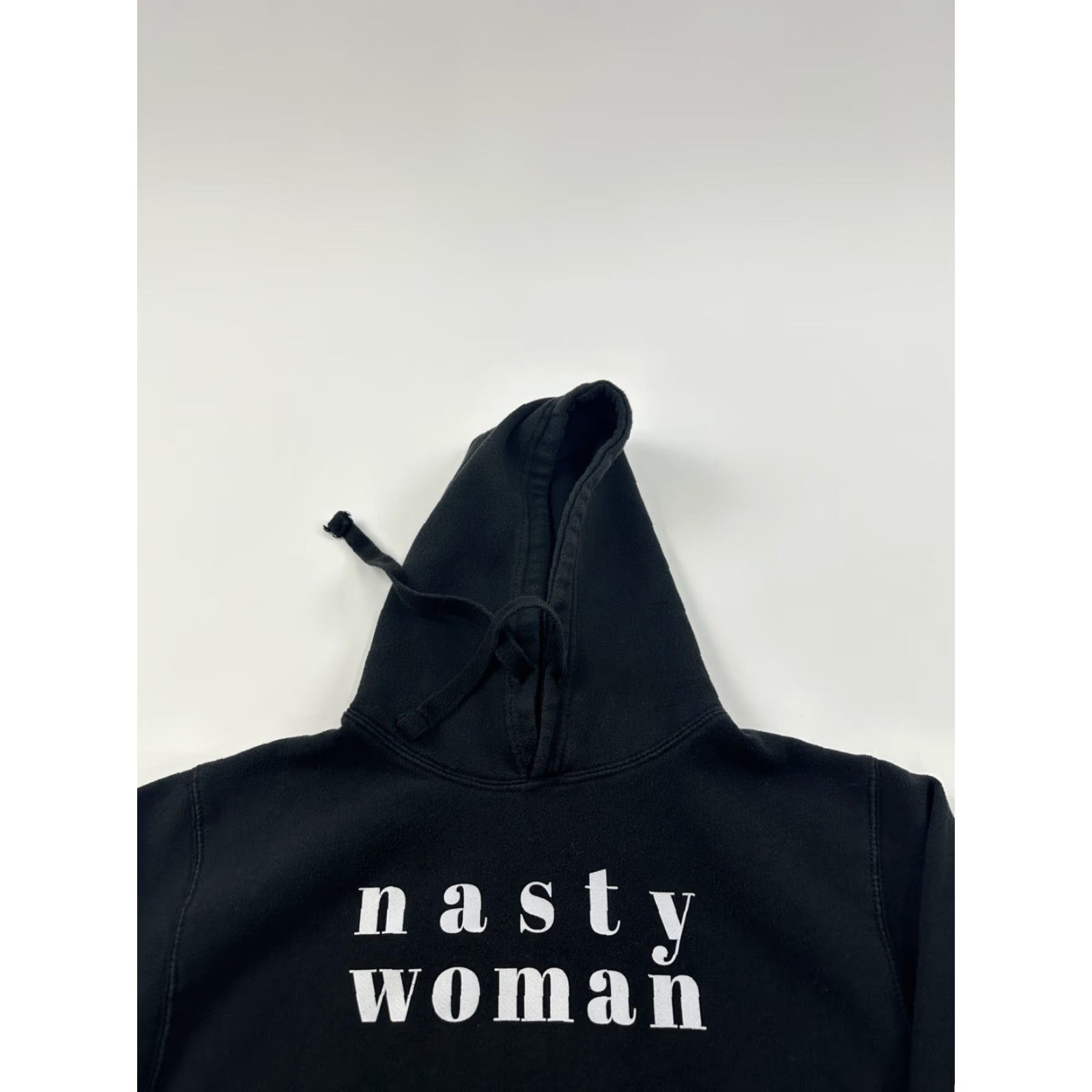 KangaROOS Planned Parenthood Hoodie Sweatshirt Unisex Adults Medium Black Kangaroo Pocket Nasty Woman Activewear Pullover Size M / US 6-8 / IT 42-44 - 2 Thumbnail