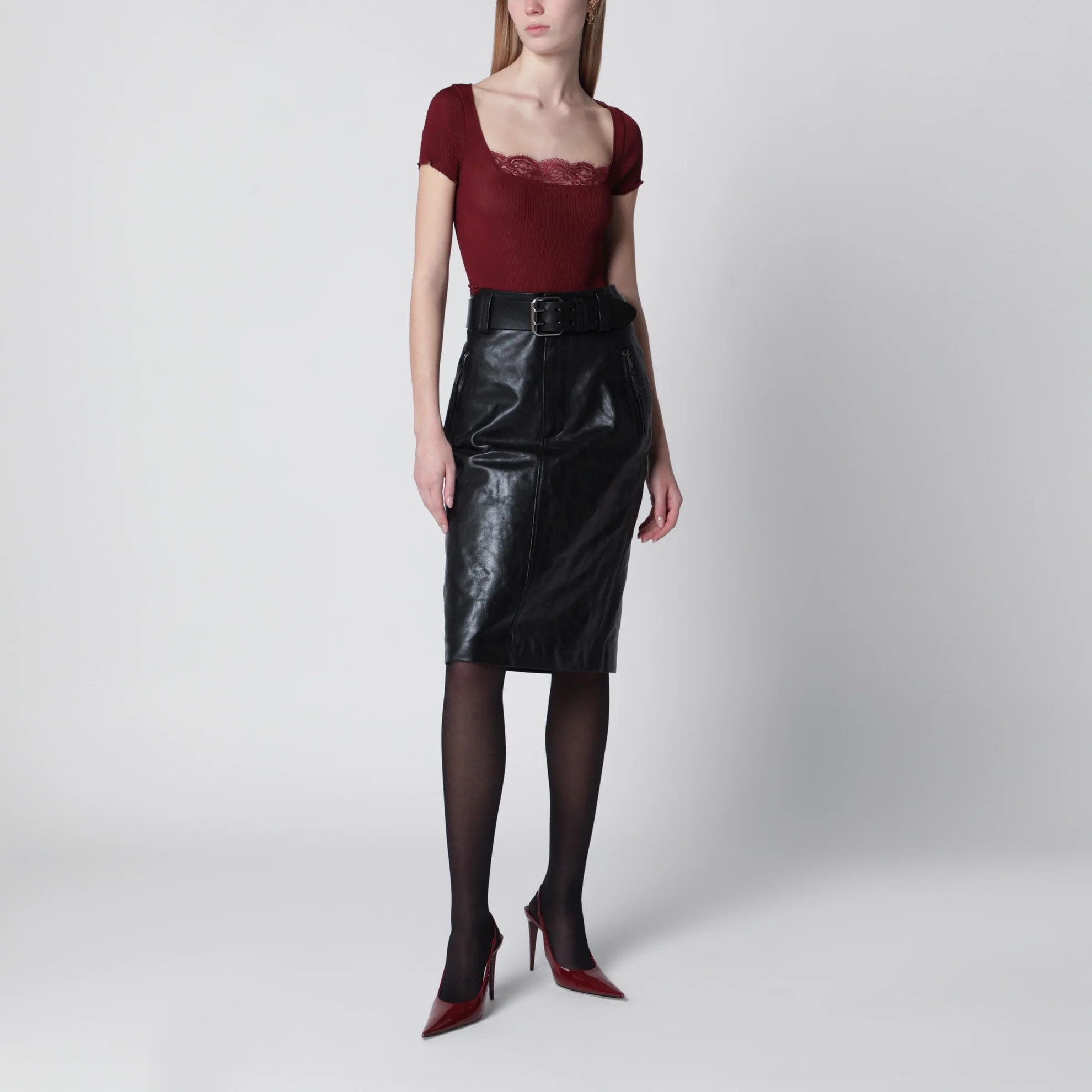 Saint Laurent Paris o1d2blof0526 Square-neck Lace T-Shirt in Red Size L / US 10 / IT 46 - 2 Thumbnail