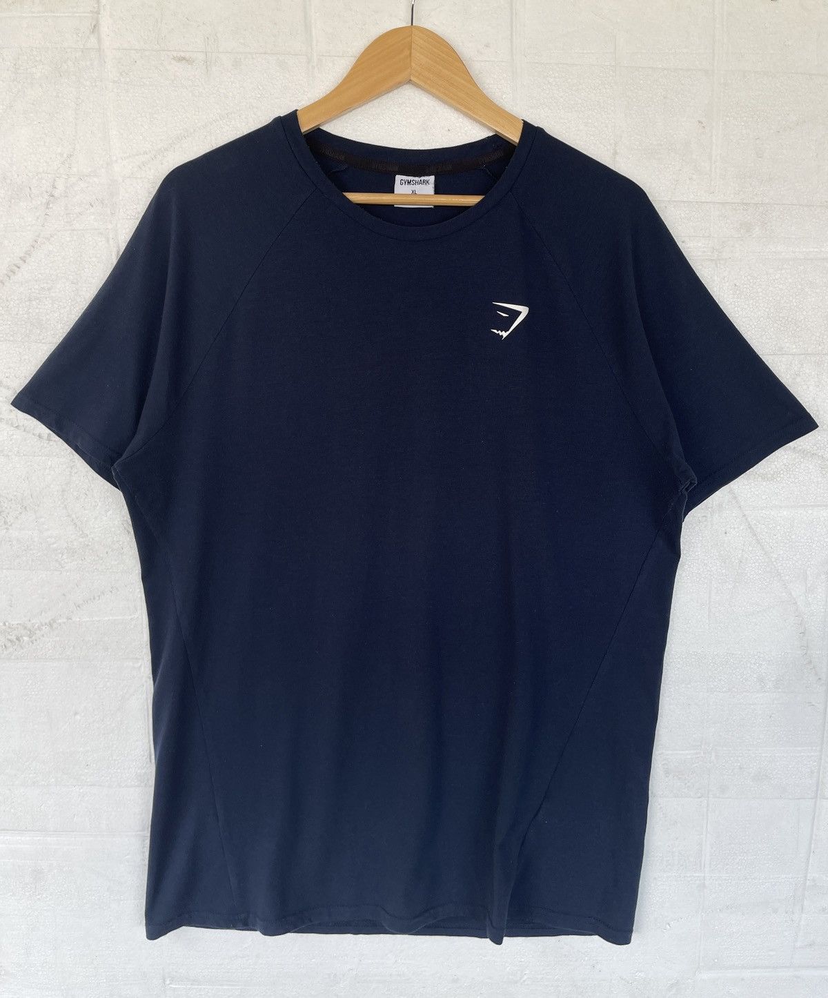Gymshark 🔥Gymshark🔥Crest Logo Gym Tshirt Men’s XL Navy Blue Size US XL / EU 56 / 4 - 7 Thumbnail