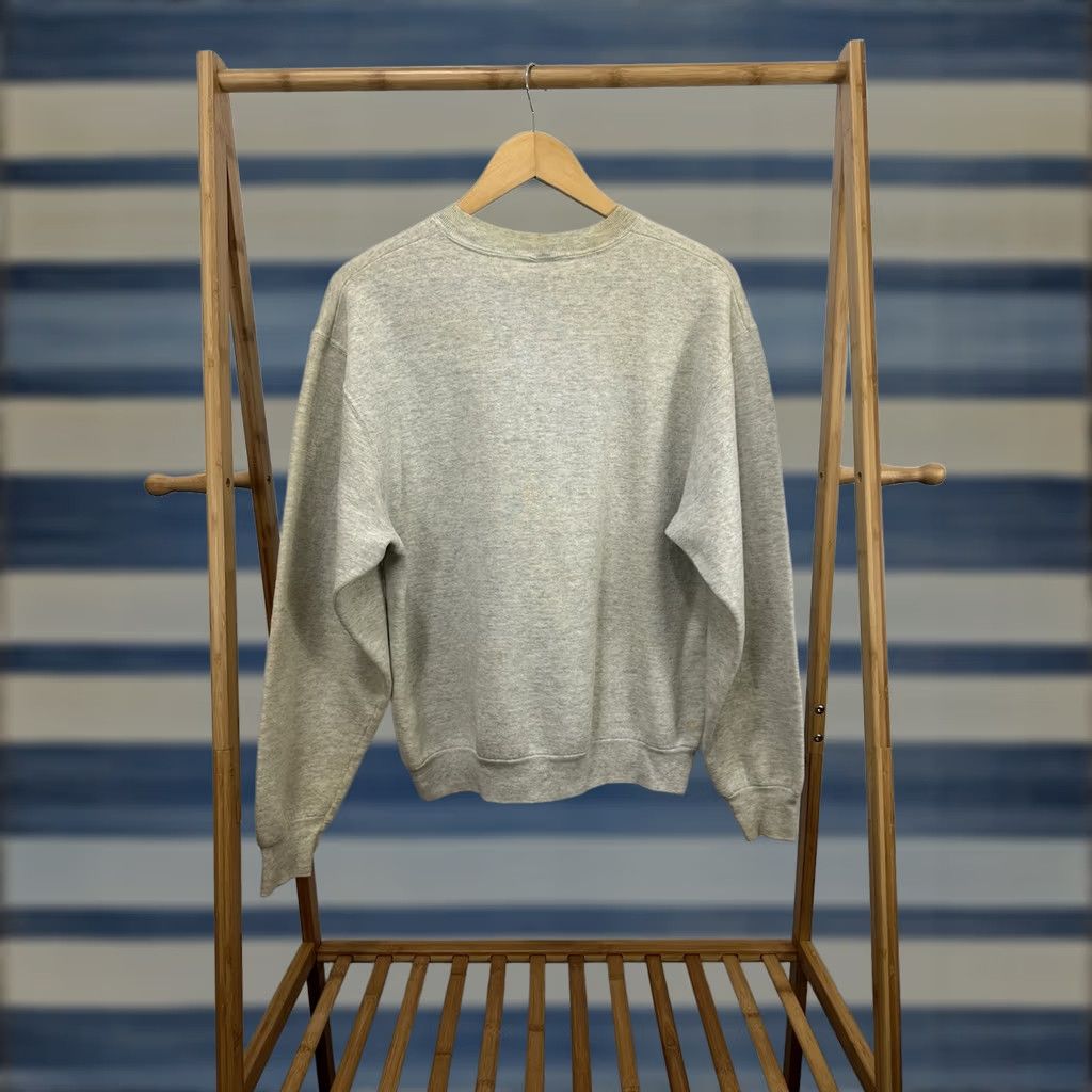 Vintage VTG Z. Cavaricci Sweatshirt Mens L Heather Gray Pullover High Waisted Denim Jean Promo Crewneck Size L Size US L / EU 52-54 / 3 - 1 Thumbnail