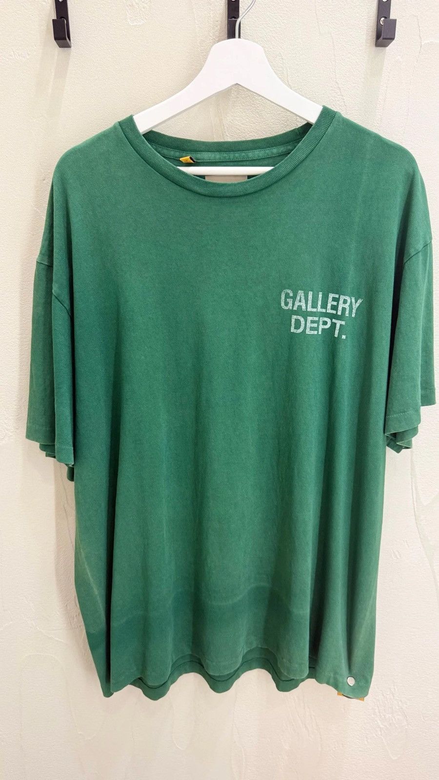 Gallery Dept. GALLERY DEPT. VINTAGE LOGO TEE GREEN Size US XL / EU 56 / 4 - 1 Thumbnail