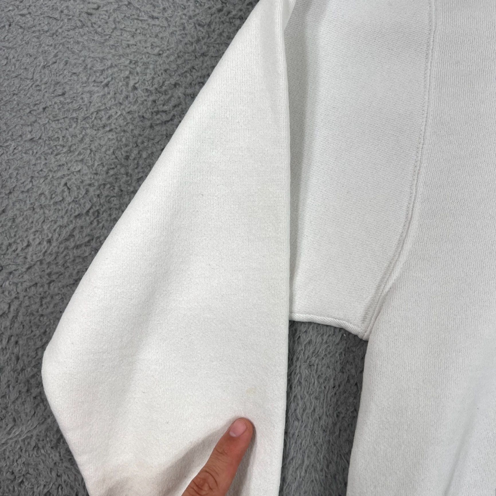 Delta VINTAGE Delta Religious Sweatshirt Large Men 90s Jesus Christian Graphic Print White Fleece Size US L / EU 52-54 / 3 - 7 Thumbnail