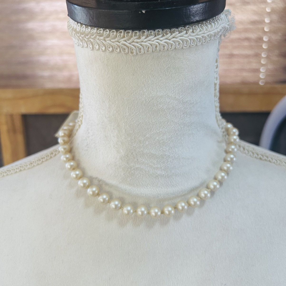 Vintage Vintage 1940s-50s Deltah Fine Simulated pearl necklace Size ONE SIZE - 2 Thumbnail