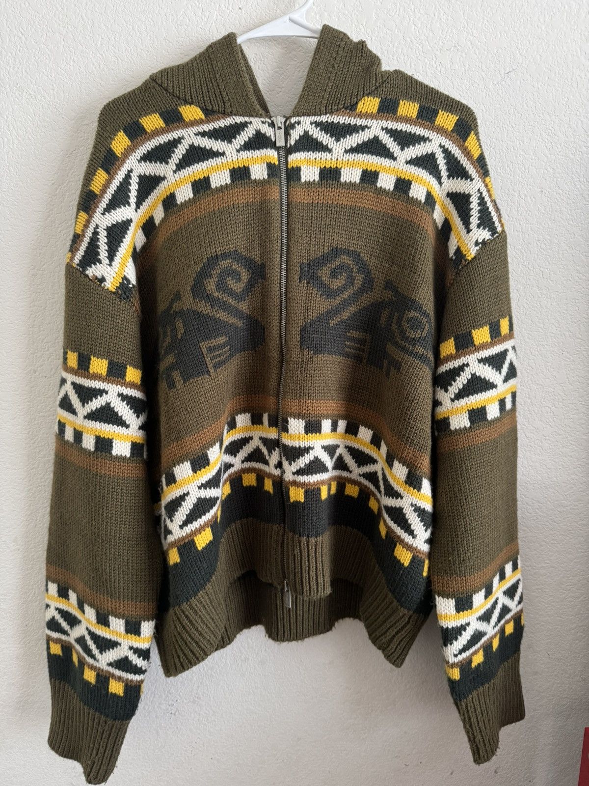 Japanese Brand ESOTERIC THING TOTEM ZIP-UP SWEATER OLIVE Size US M / EU 48-50 / 2 - 1 Thumbnail